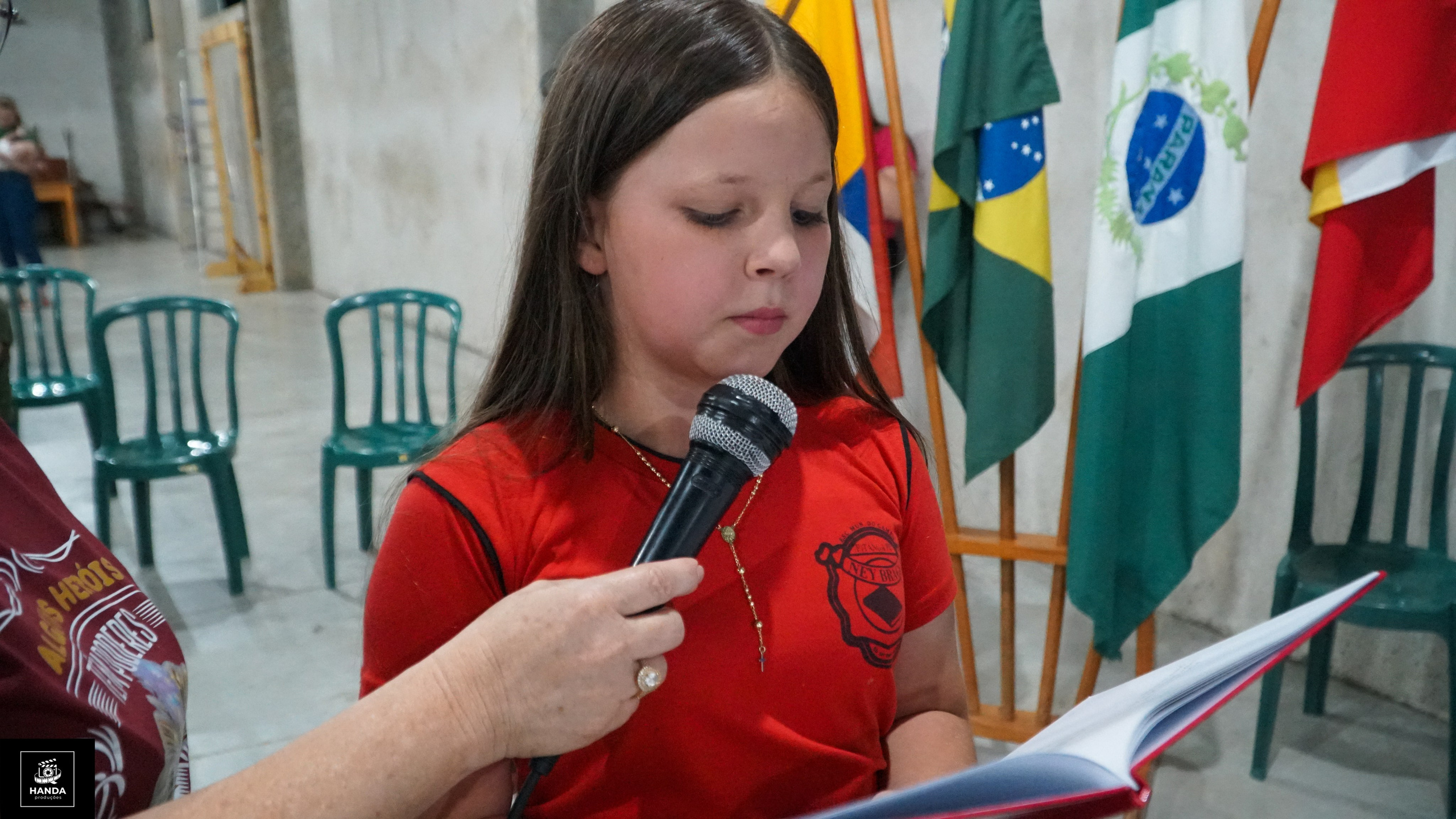 Noite autógrafos colégio Aurélio Buarque de Holanda. Handa Produções