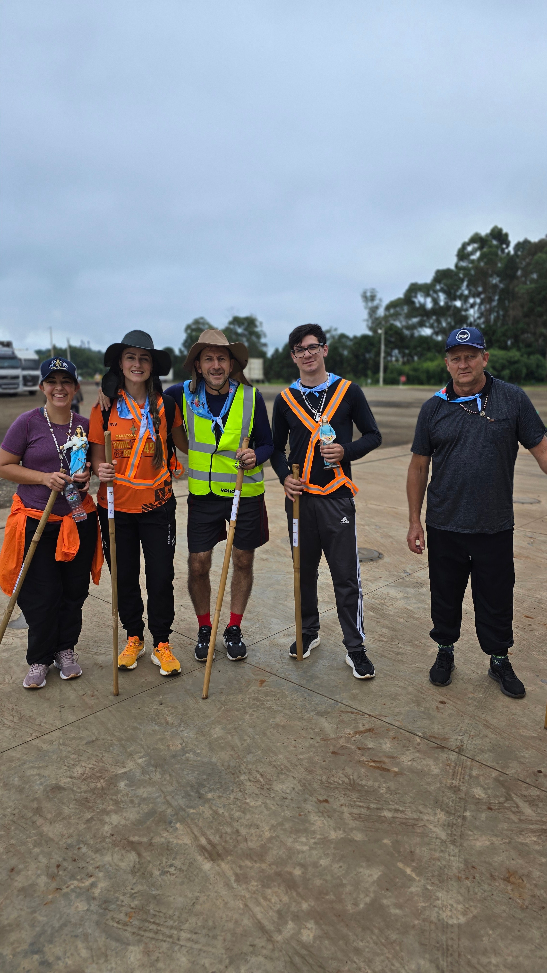 Peregrinação Nossa Senhora de Belém. Handa Produções