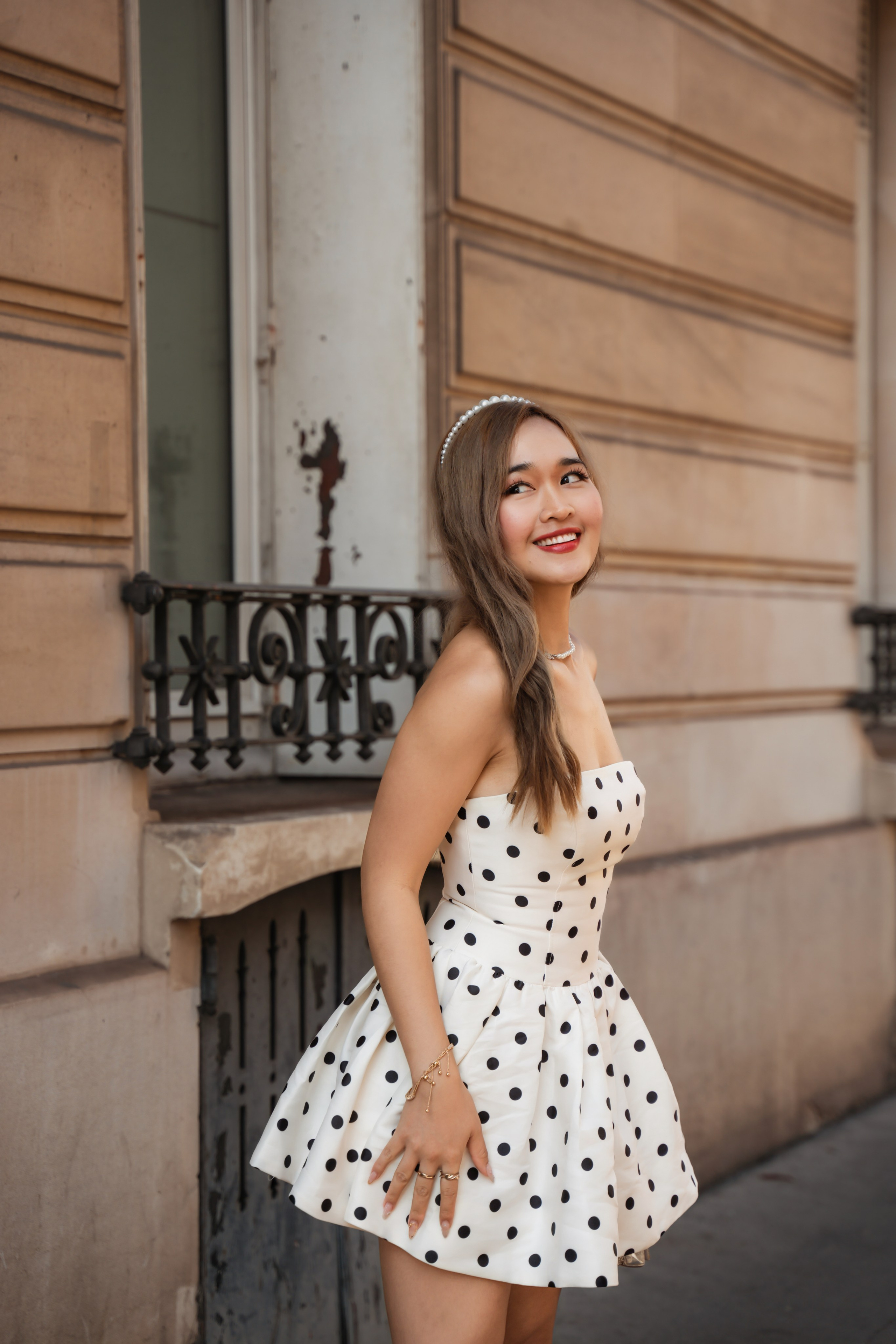 Natalie (2.5 hours). Photographer in Paris|Solo and groups, portraits & content, couples photo-shoot in Paris at the best locations