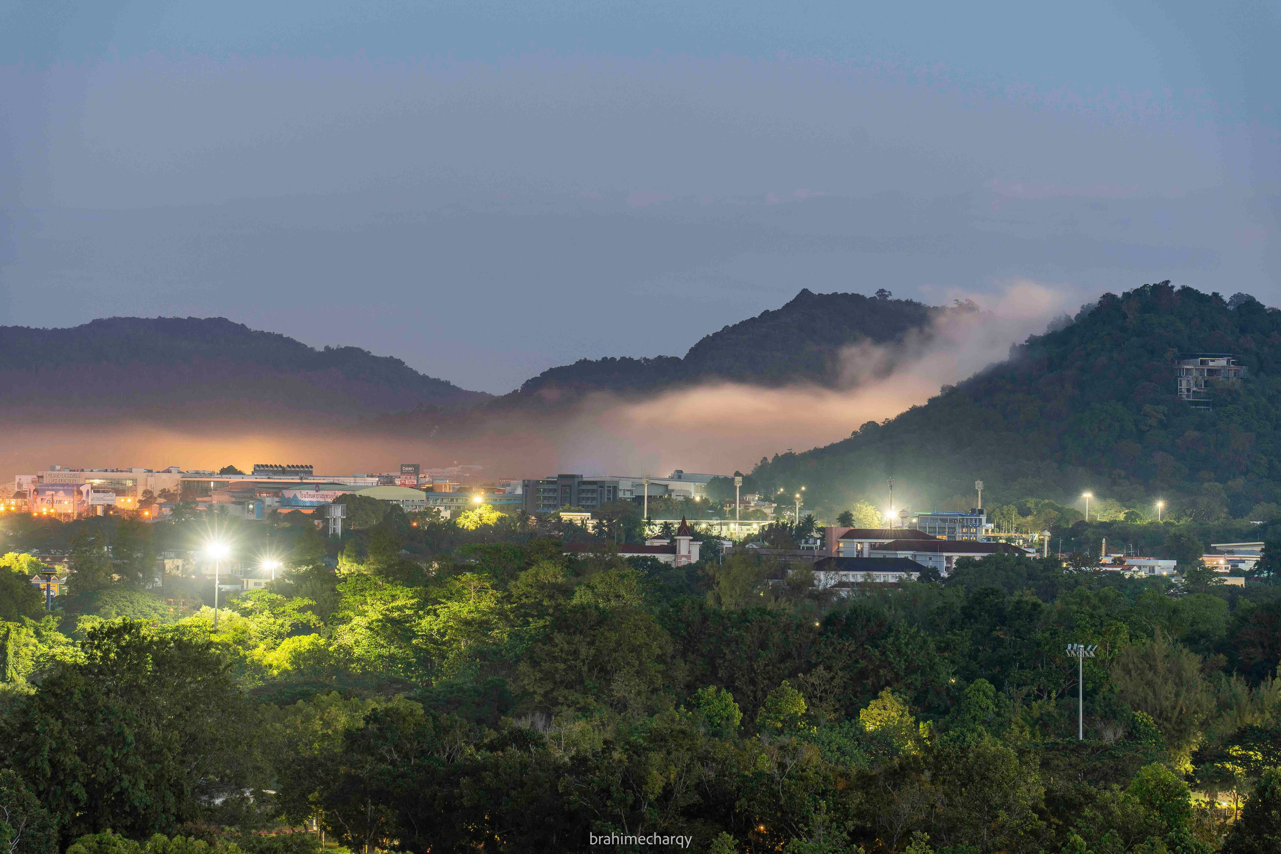 Фото. Брахим — фотограф