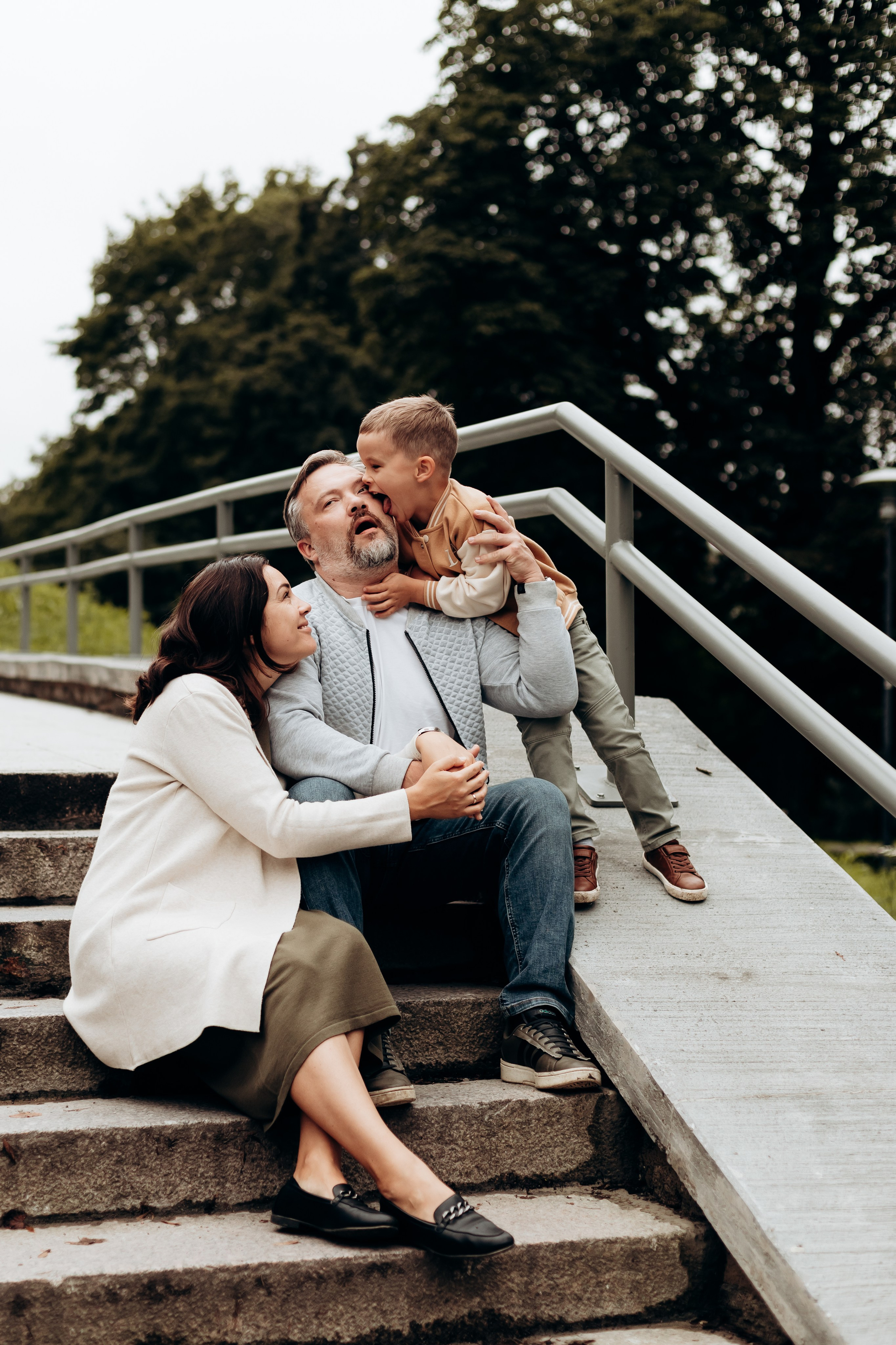 Марина, Паша и Мартин. Главная