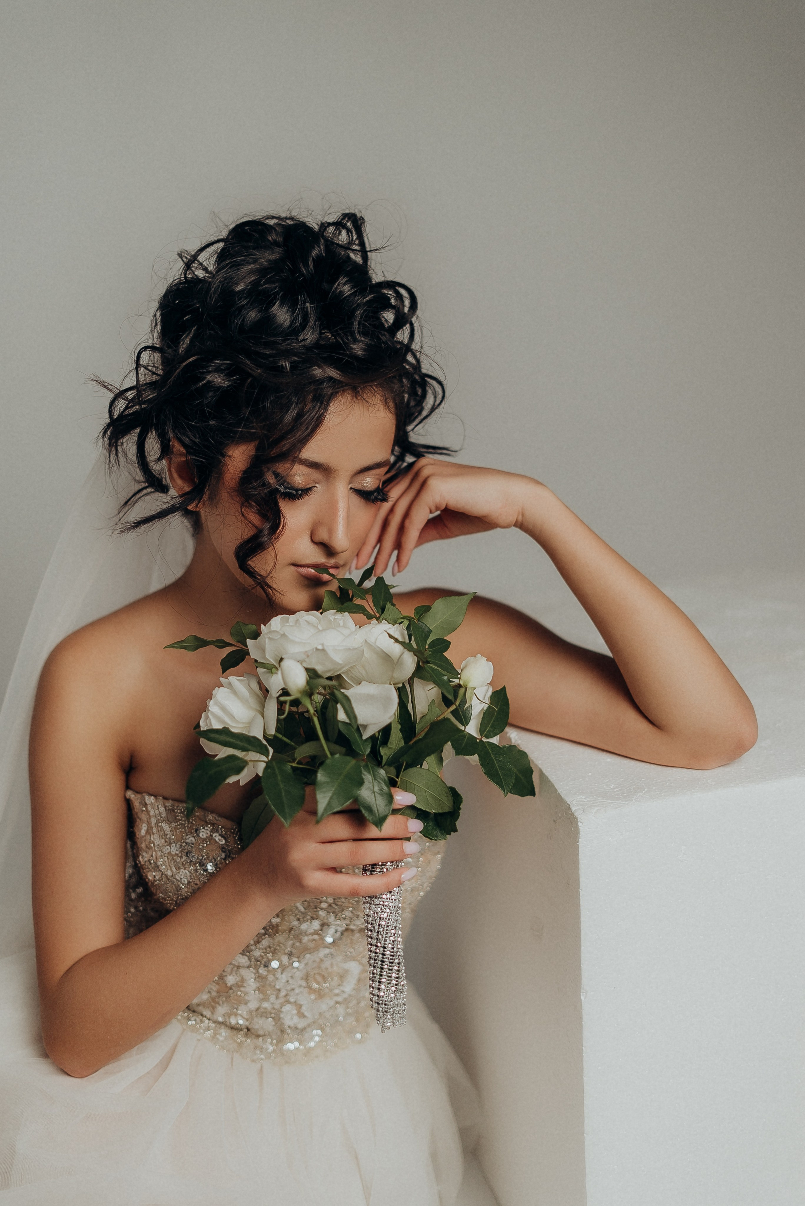 Съемка невесты в студии и ночью | Bride photography in the studio and at night. Портретный и семейный фотограф в Лимассоле Кипр Анна Руссу