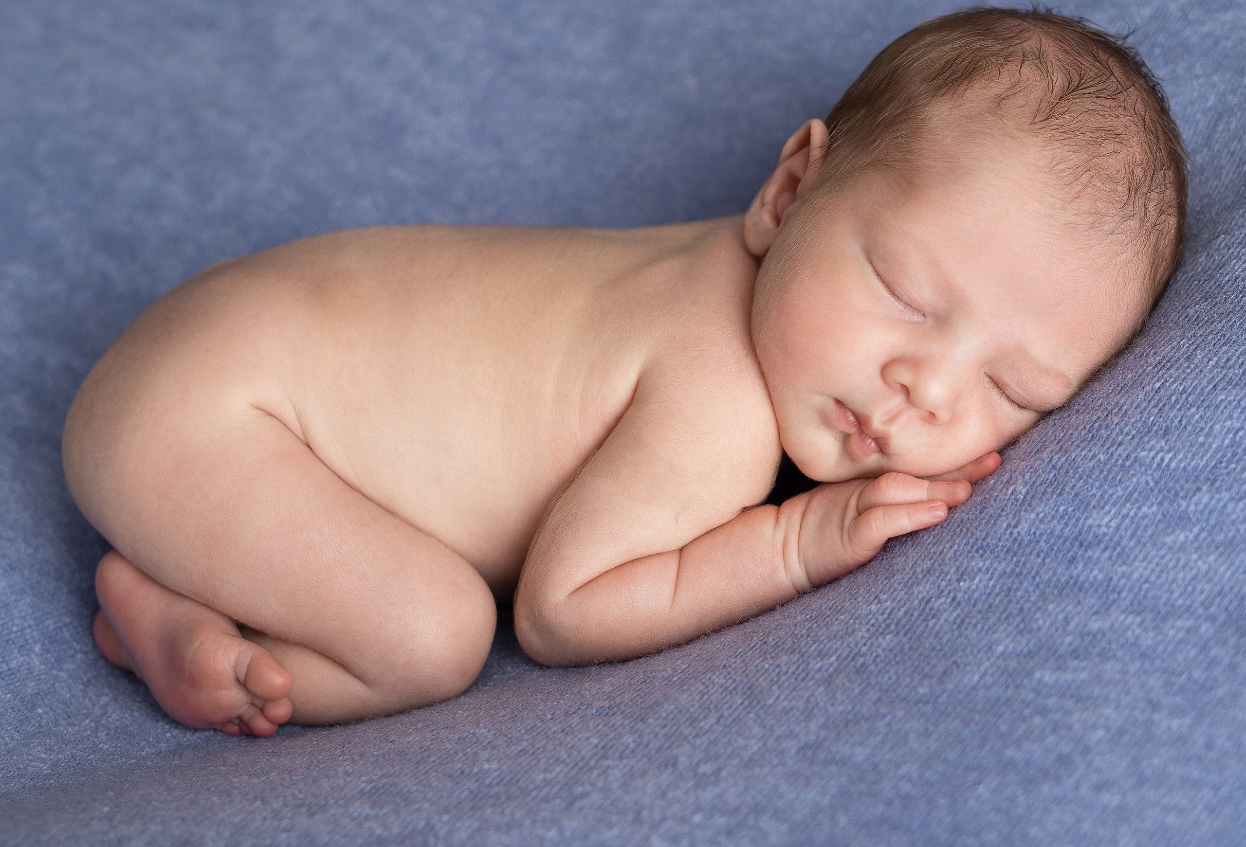 NEWBORN PORTFOLIO. Newborn Photographer and life casting in Dubai Dariya Saeed