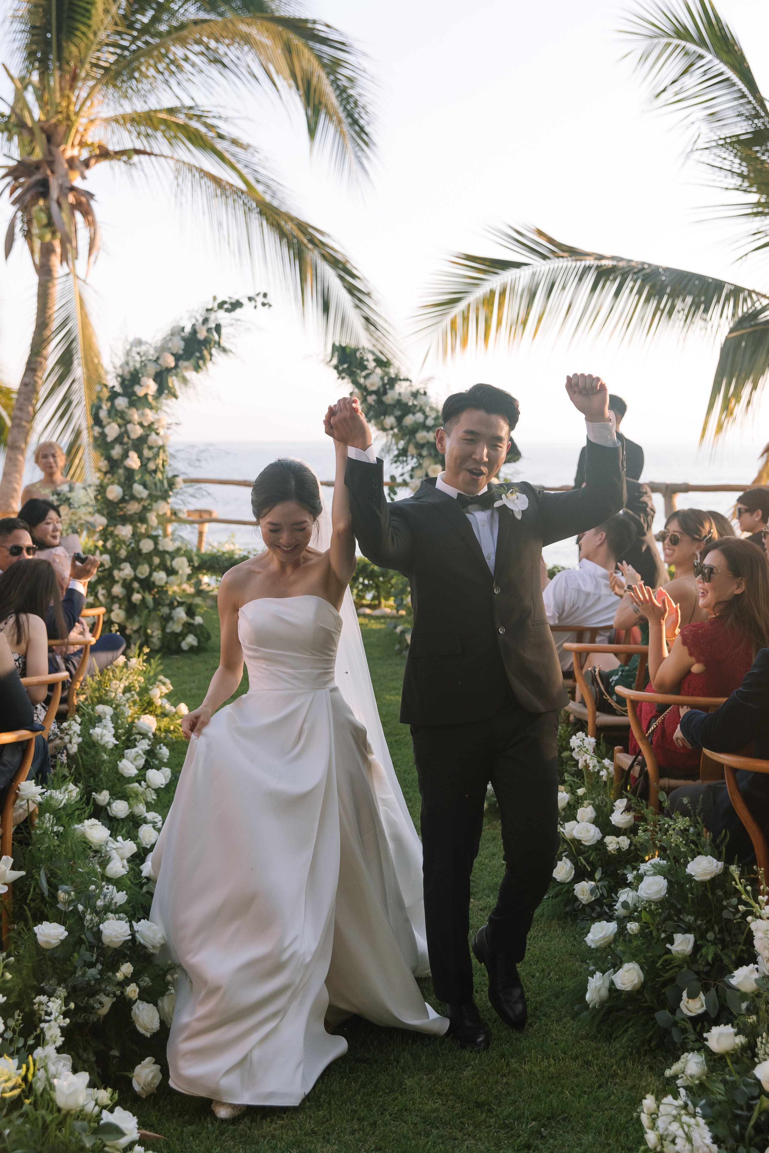 Martoca Beach Garden. Wedding photographer Mexico Sayulita Puerto Vallarta Punta Mita Cabo