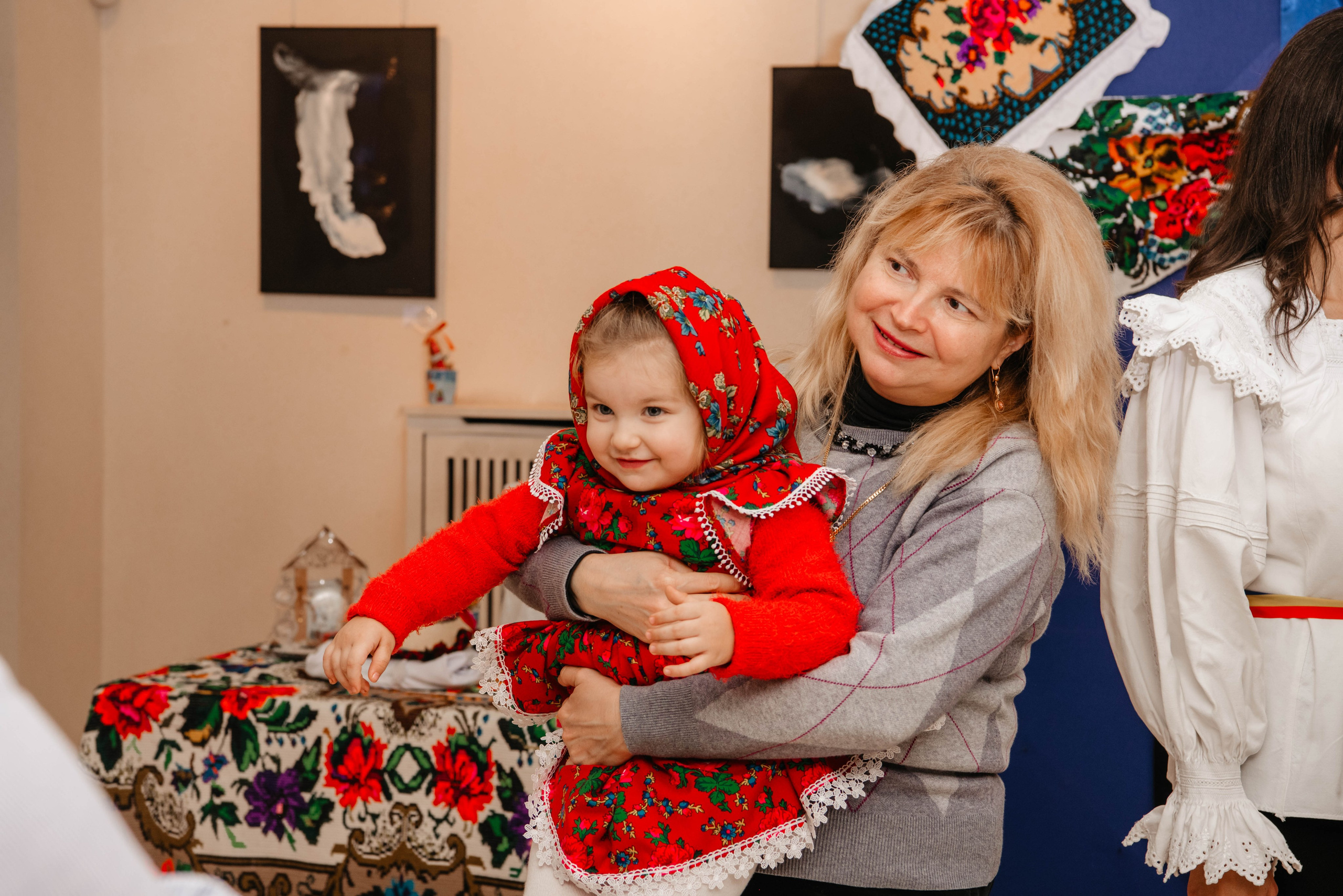 Dor de casa, proiect initiat alaturi de Ambasada Romaniei din Paris