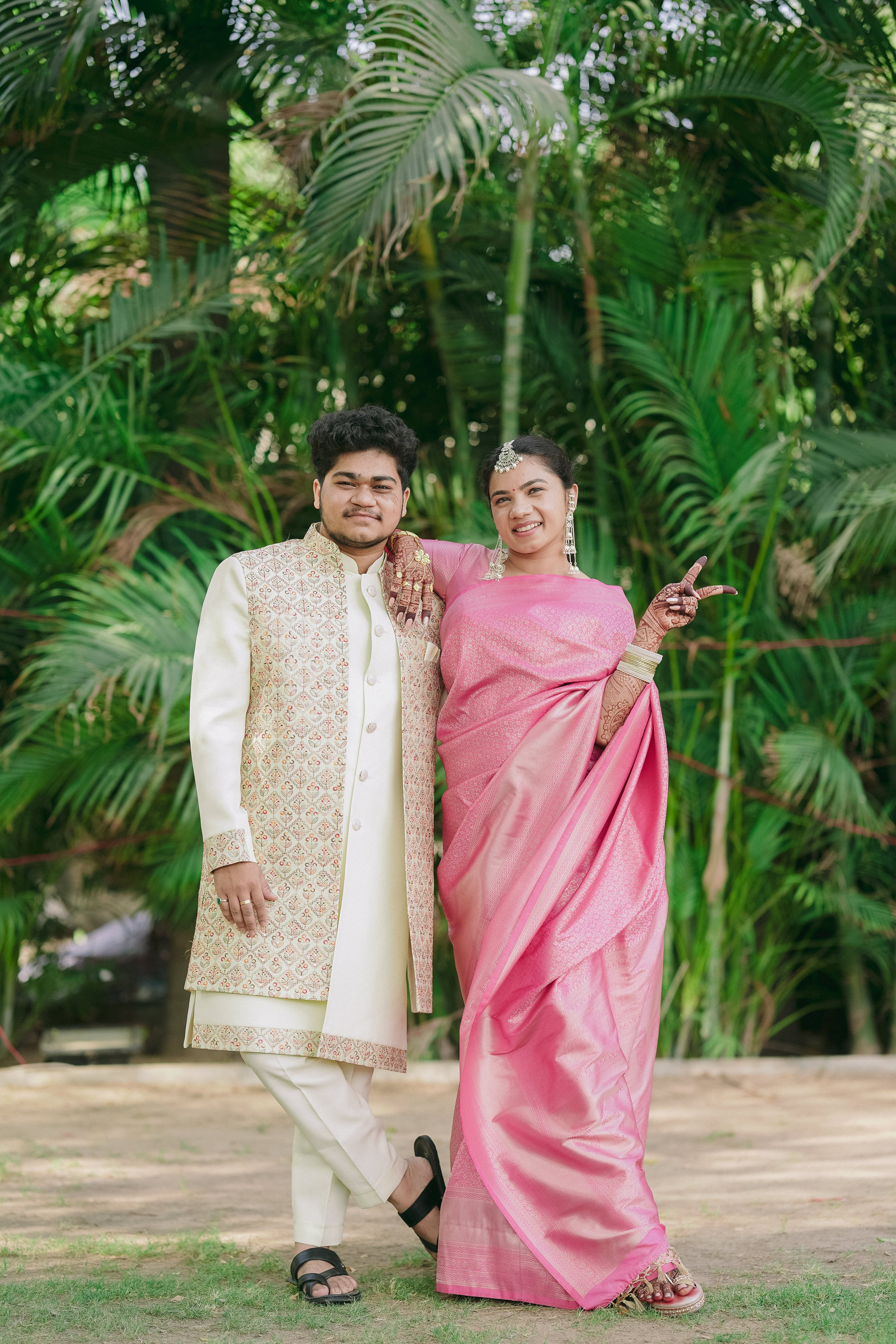WEDDINGS. Love Emotions Weddings
