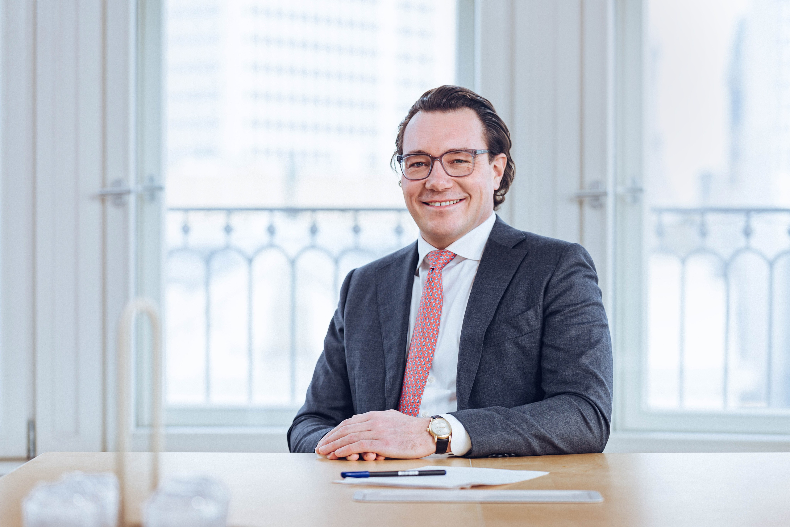 Business-Porträt. Portrait family photographer in Berlin Elena Zakh