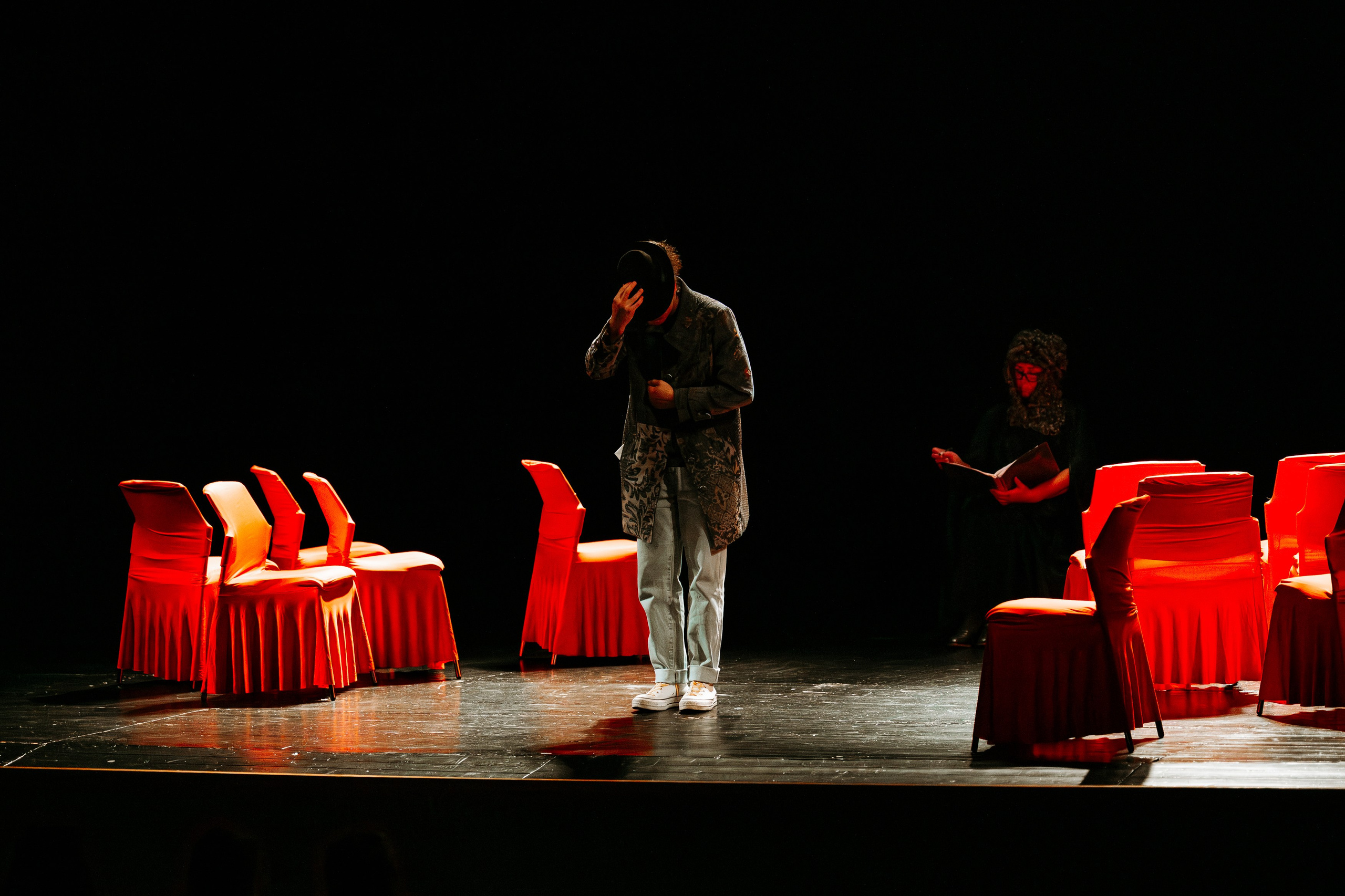 Garbo Teater „12 стульев“. Jelizaveta Gross - reportaaži- ja portreefotograaf Narvas