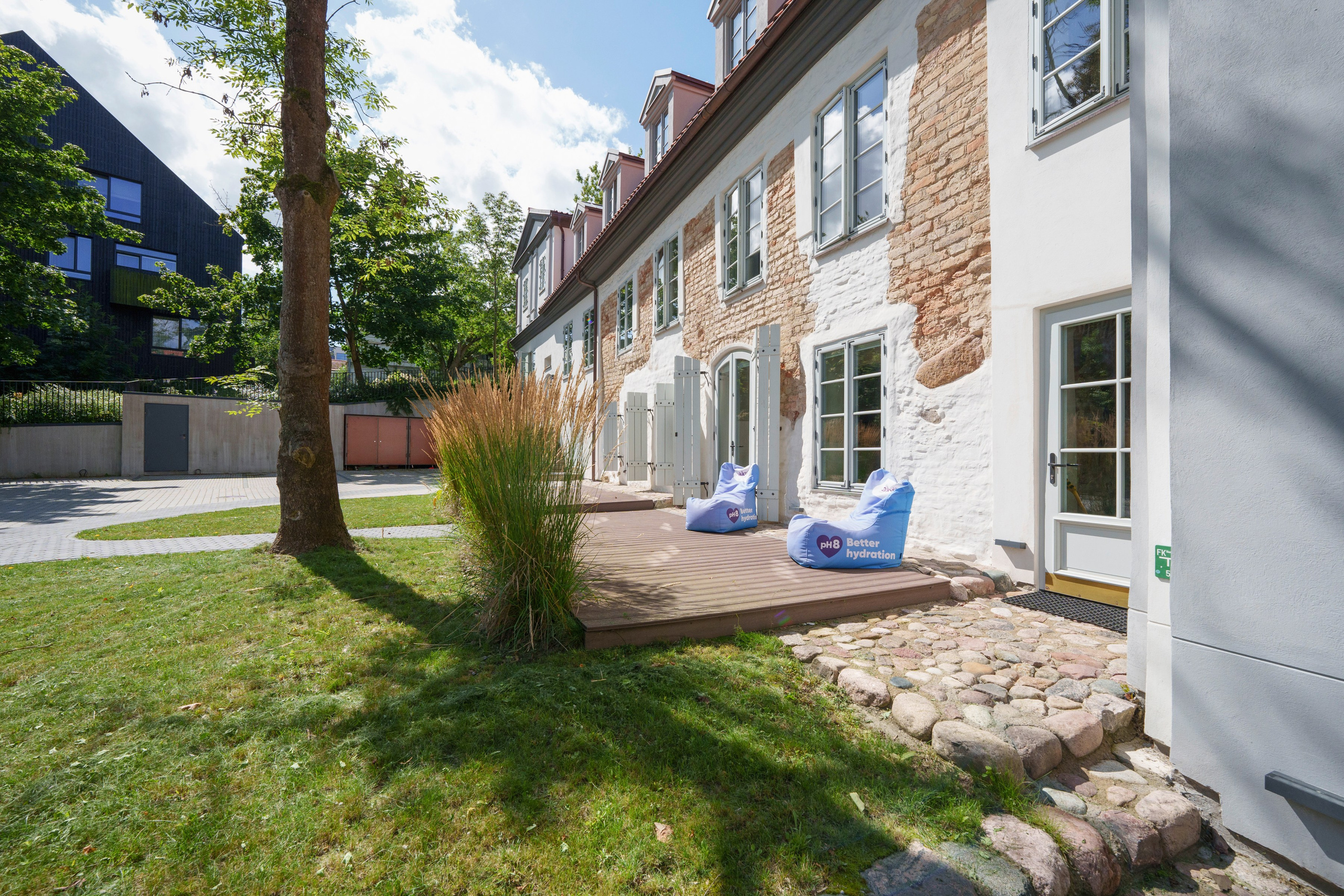 Teatro g. 7 , Vilnius. Elina Sapiega fotografė Vilniuje