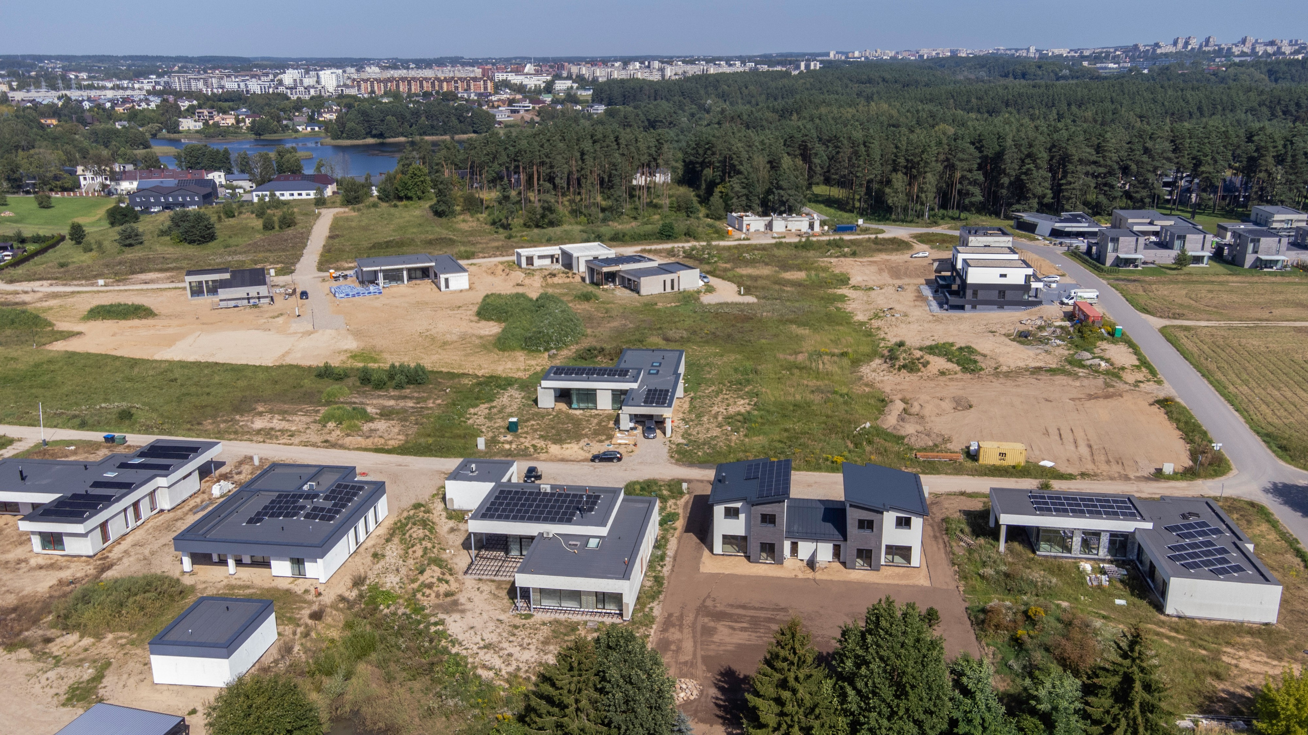 Debesų g. 4, Salotė. Elina Sapiega fotografė Vilniuje