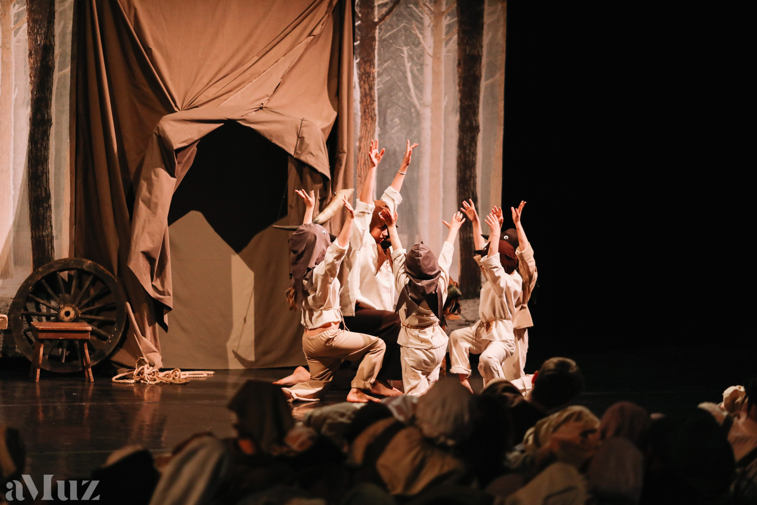 Opera Łąkowa. Fotograf Ślubny Warszawa - Sesje Biznesowe Rodzinne Eventy