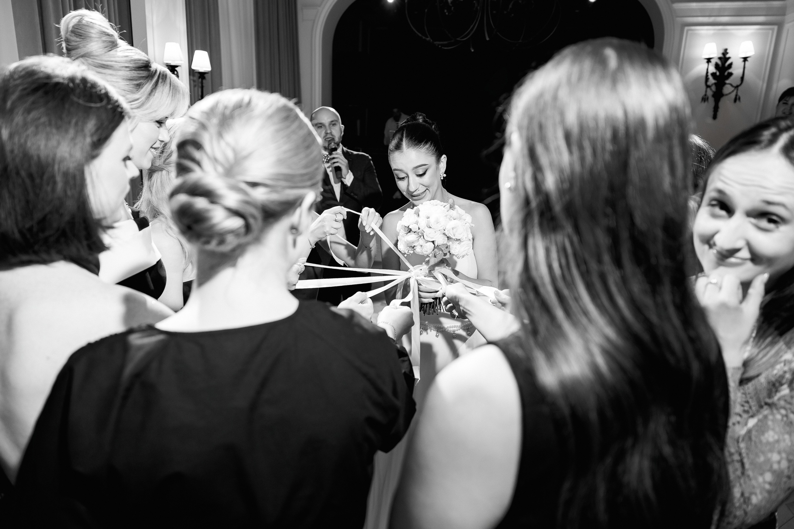 Serghei & Erica — Queen Residence. Servicii Foto și Video 067188353