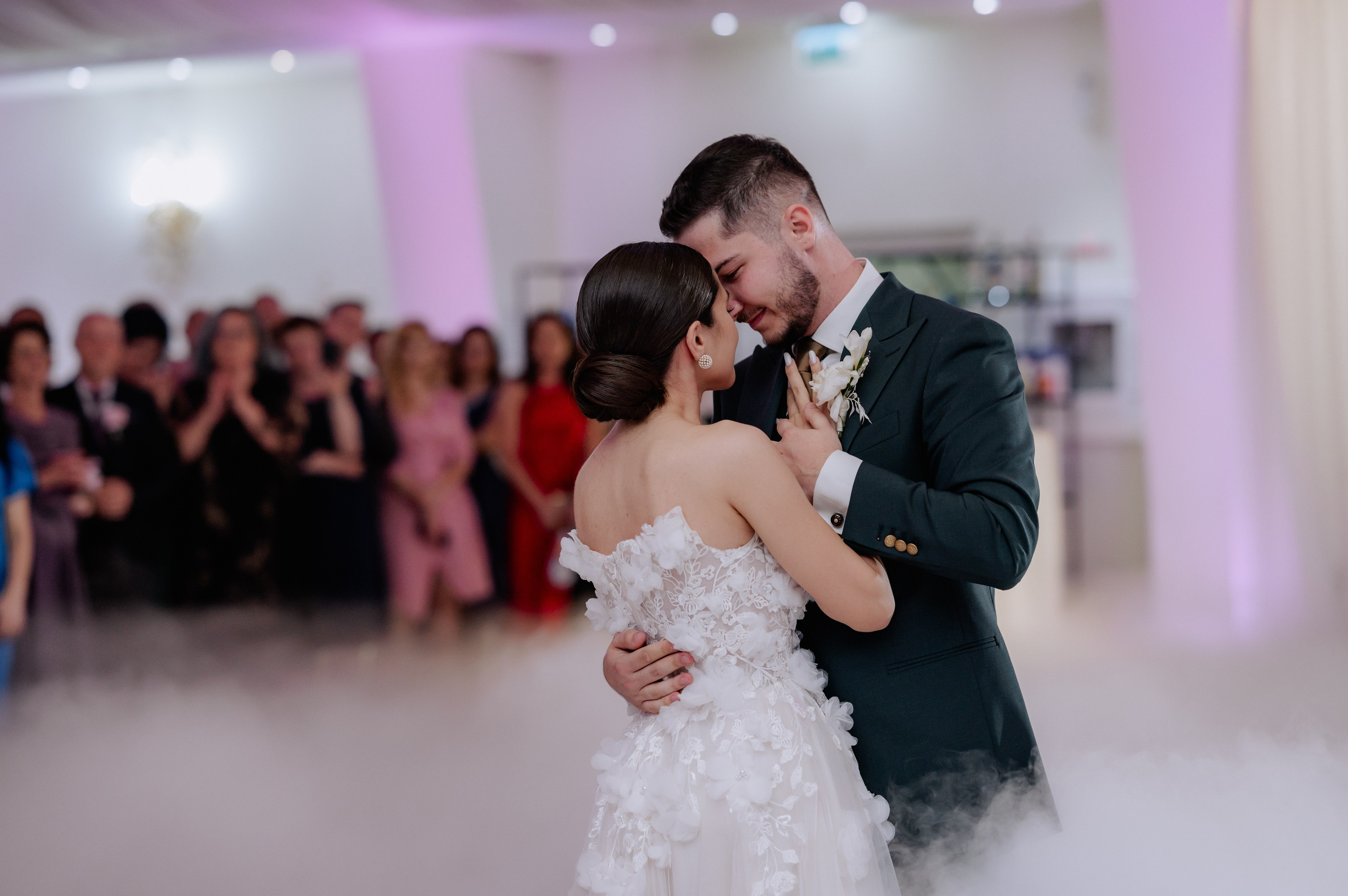 Nunta la Hotel Capitol Iasi. Proud Vision Weddings | Wedding Photography & Film — Servicii profesionale Foto Video Nunta Iasi