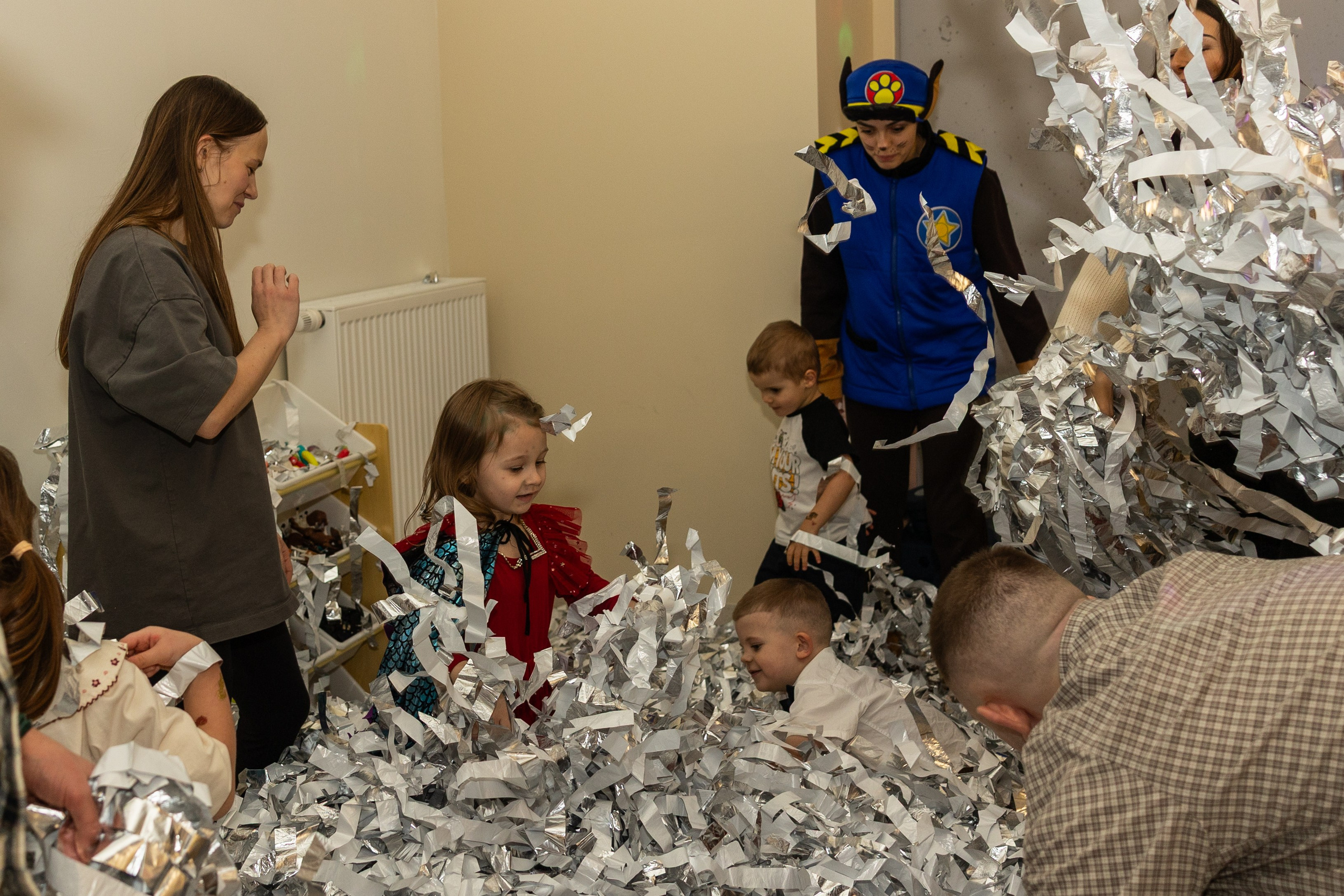 День рождения Артёма 24 января 2026 года. Семейный и детский фотограф в Варшаве Мила Бобровская