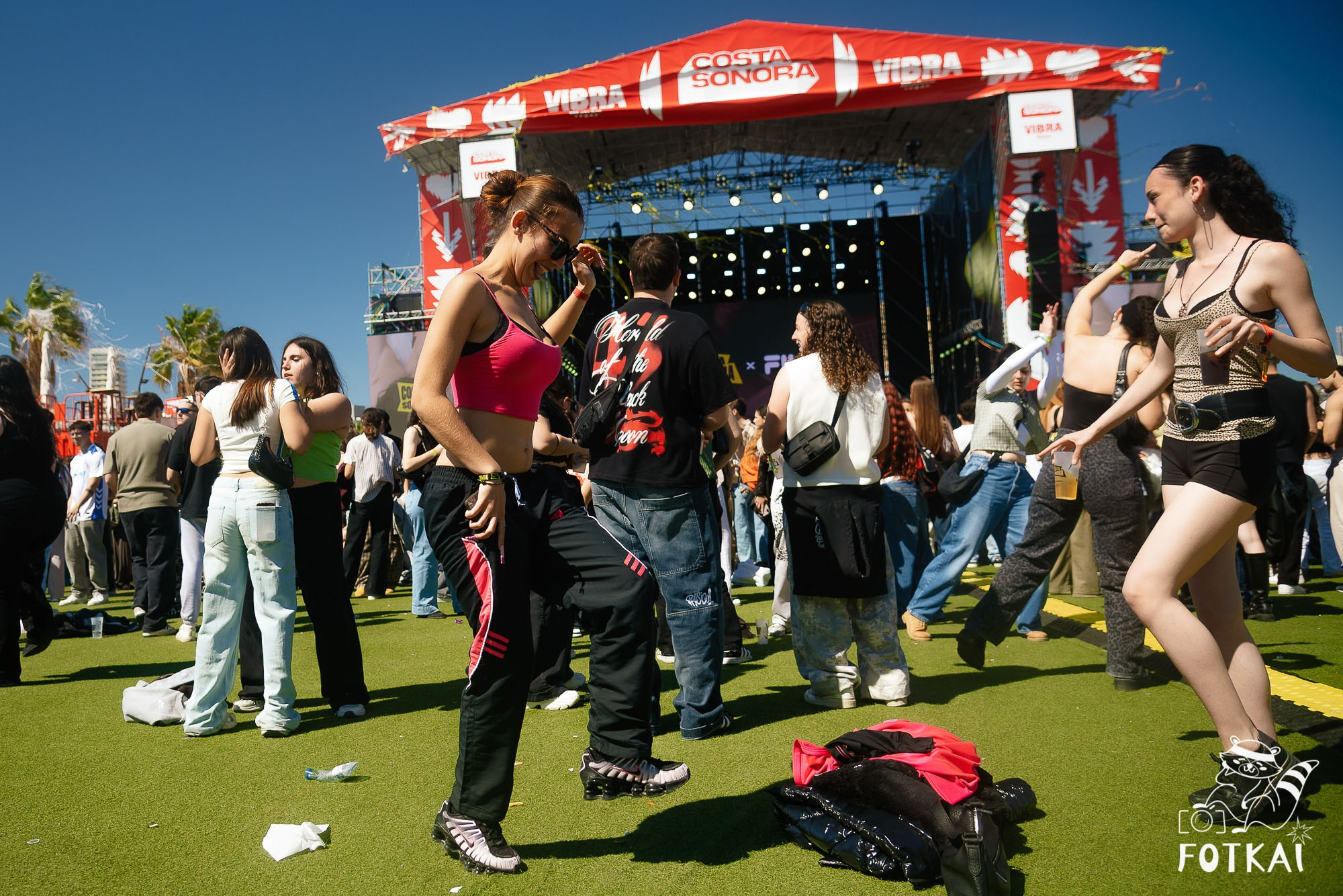 Fotos Costa Sonora 2026 Alicante Día 2 — busca tu foto y encuentra amigos del festival | FOTKAI