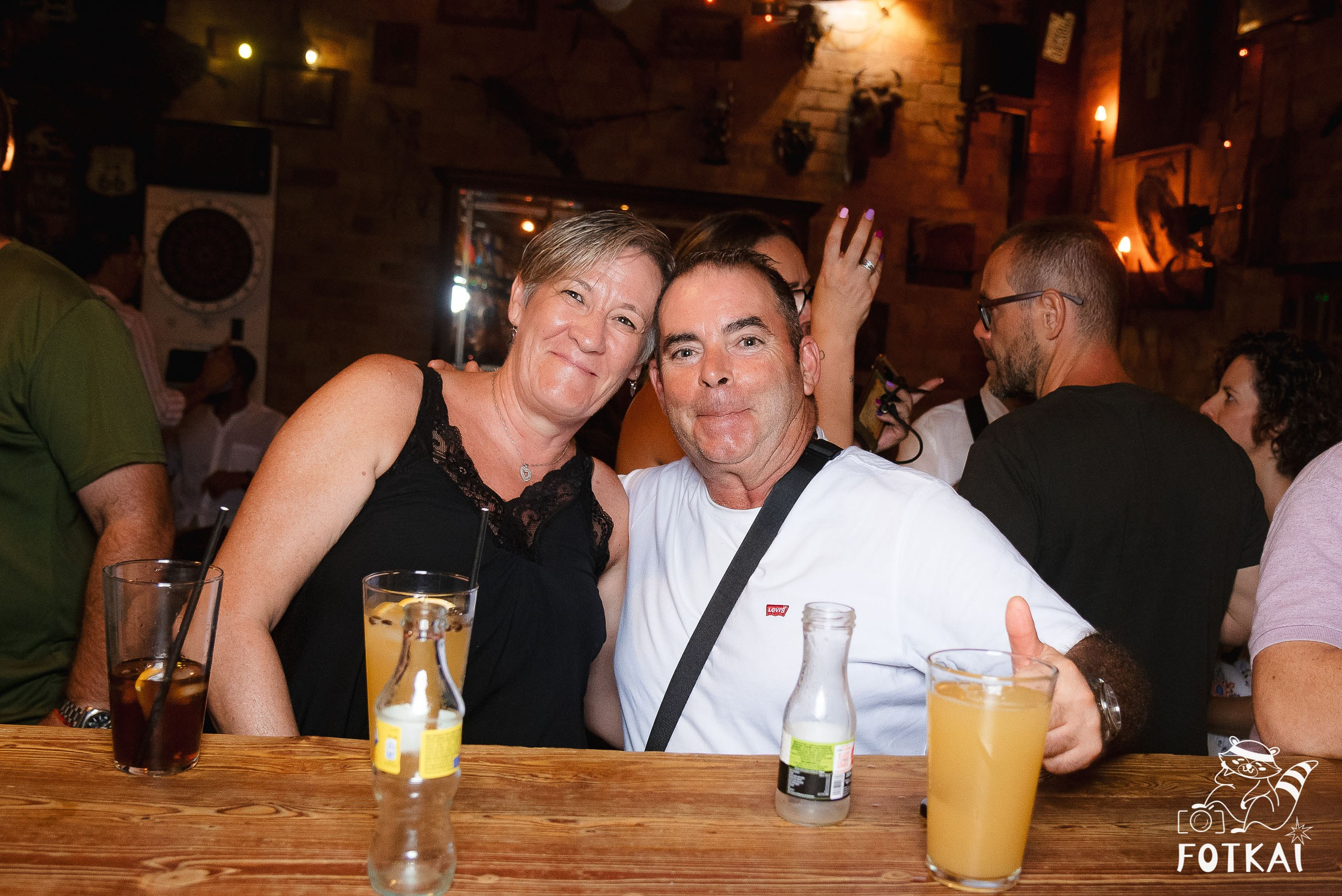 Los Ekilibristas en El Paso Rock Bar Torrevieja: Reportaje fotográfico 16.08.25 | FOTKAI