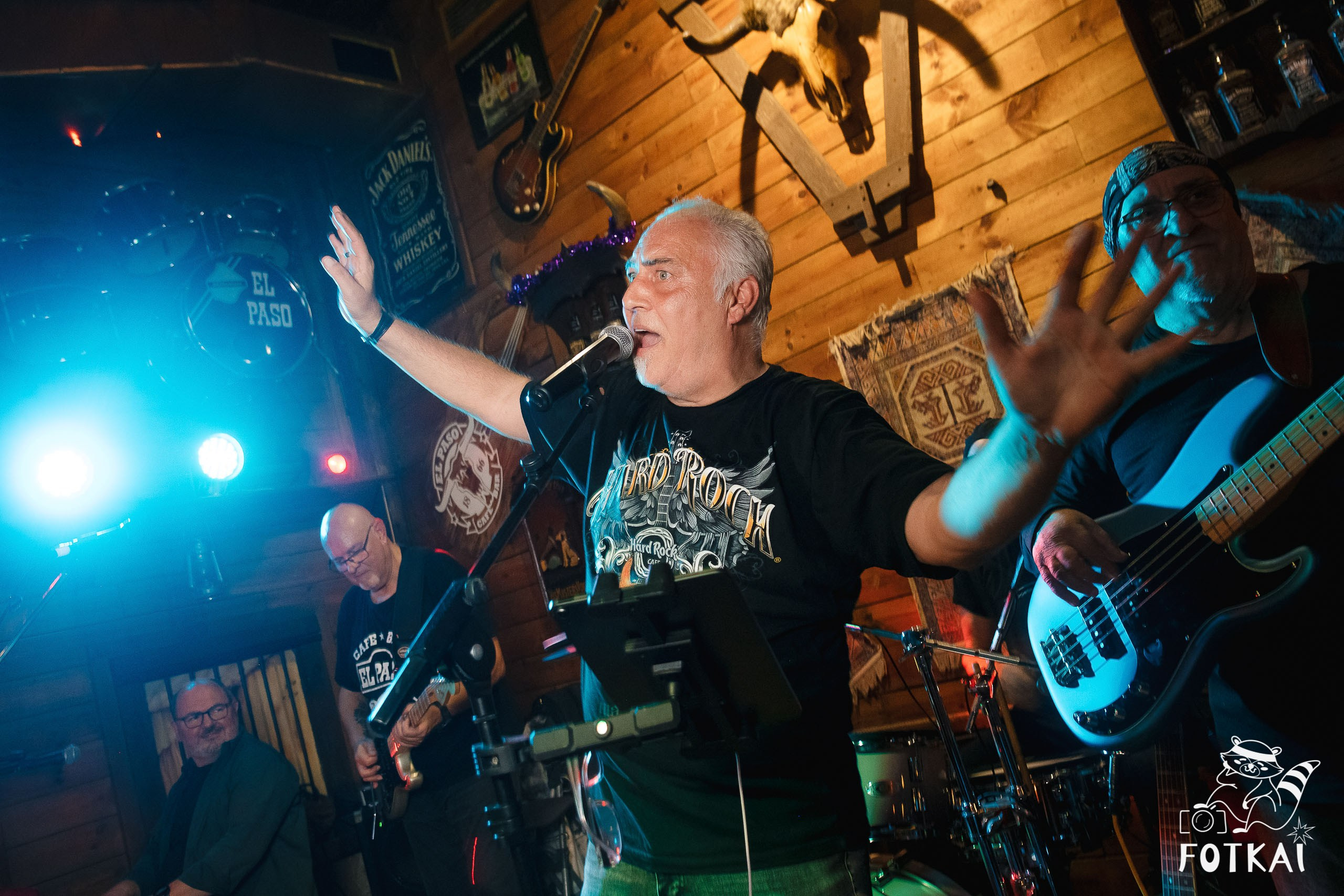 The Galaxy’s live at El Paso Bar Torrevieja: concert photo report | FOTKAI