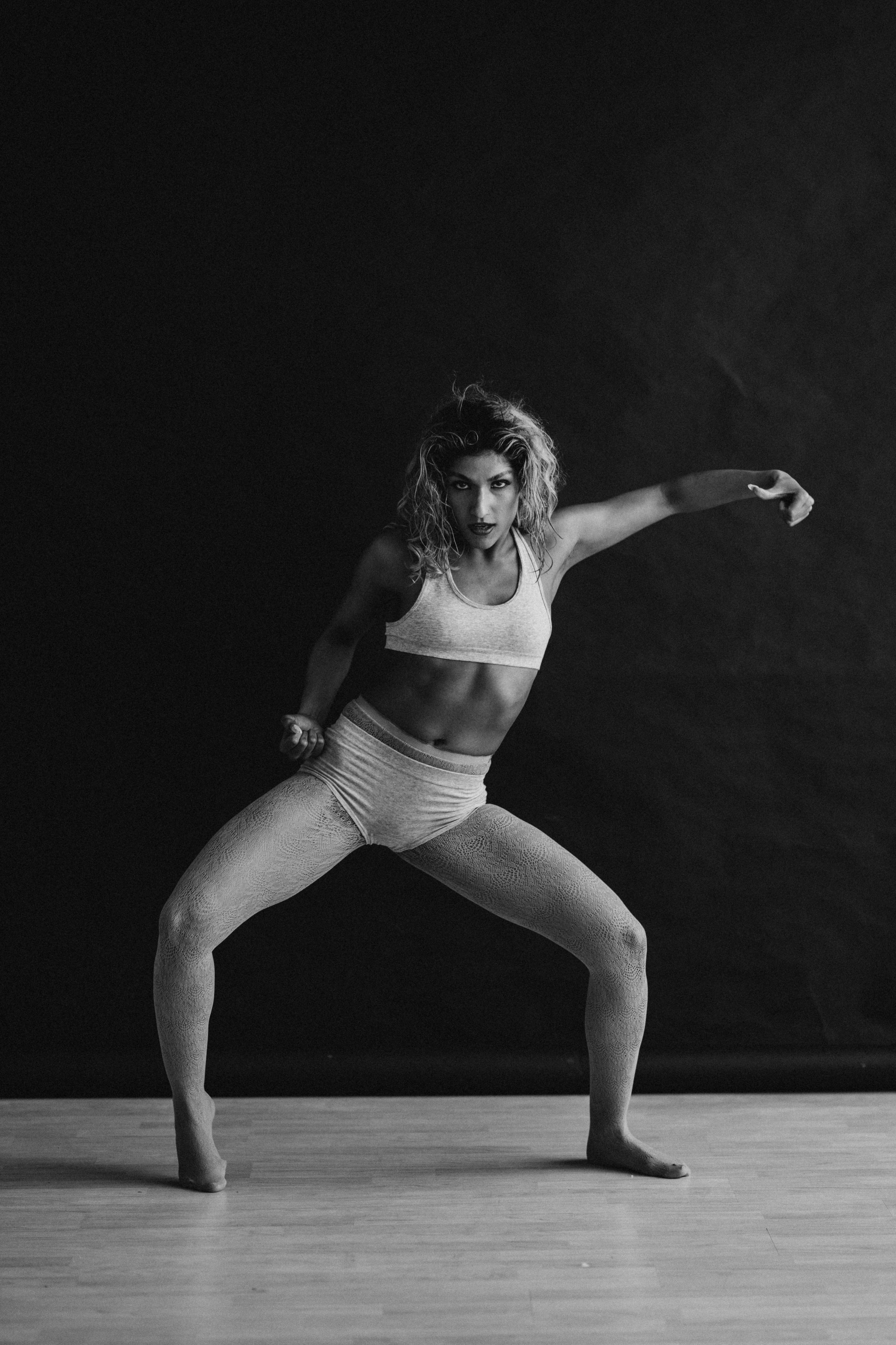 DANCERS. Victoria Olonen – Cinematic Portrait Artist | Helsinki & Europe