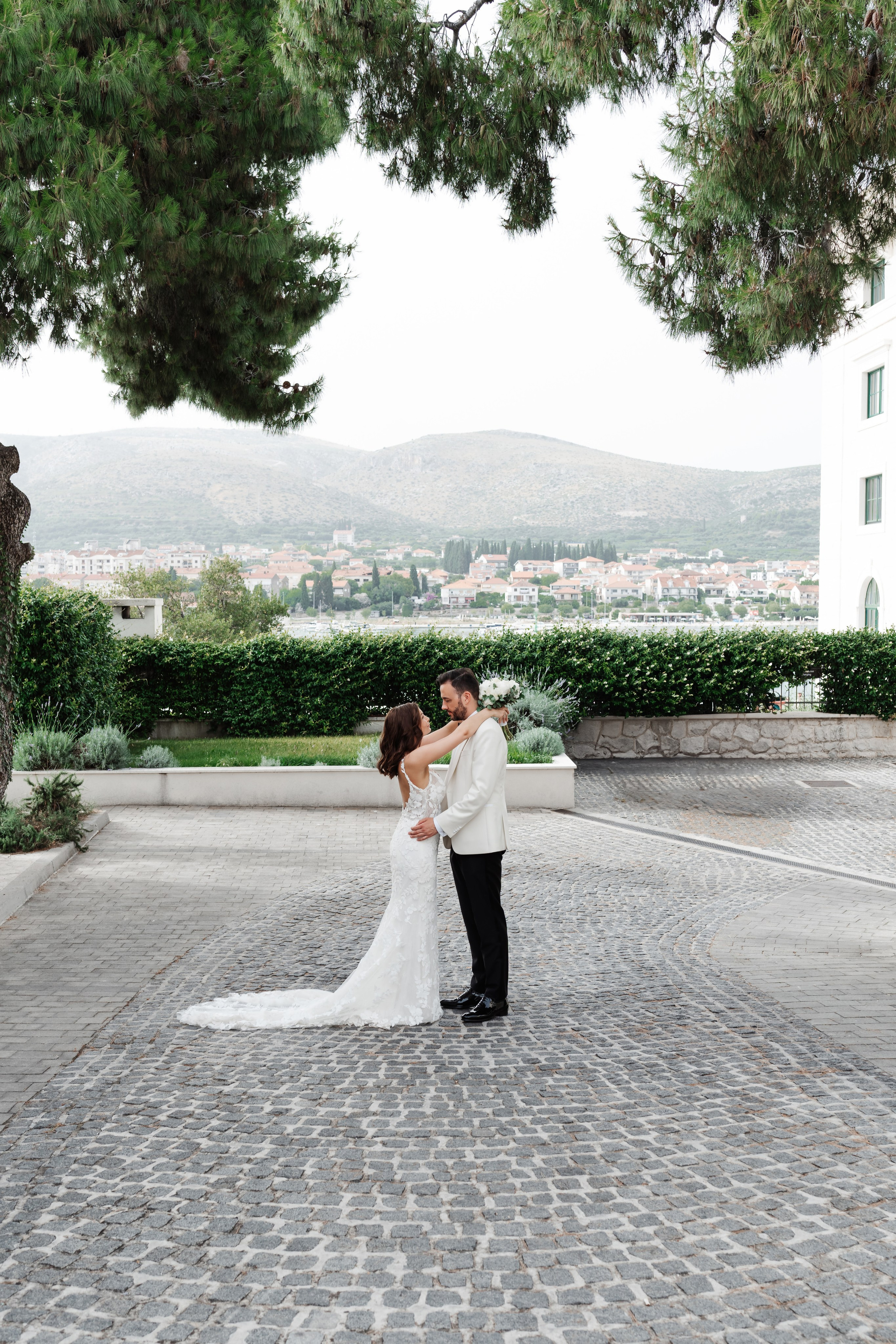 Wedding in Croatia, wedding photography and videography packages. Wedding Photographer in Marbella, Como, Tuscany, Cannes