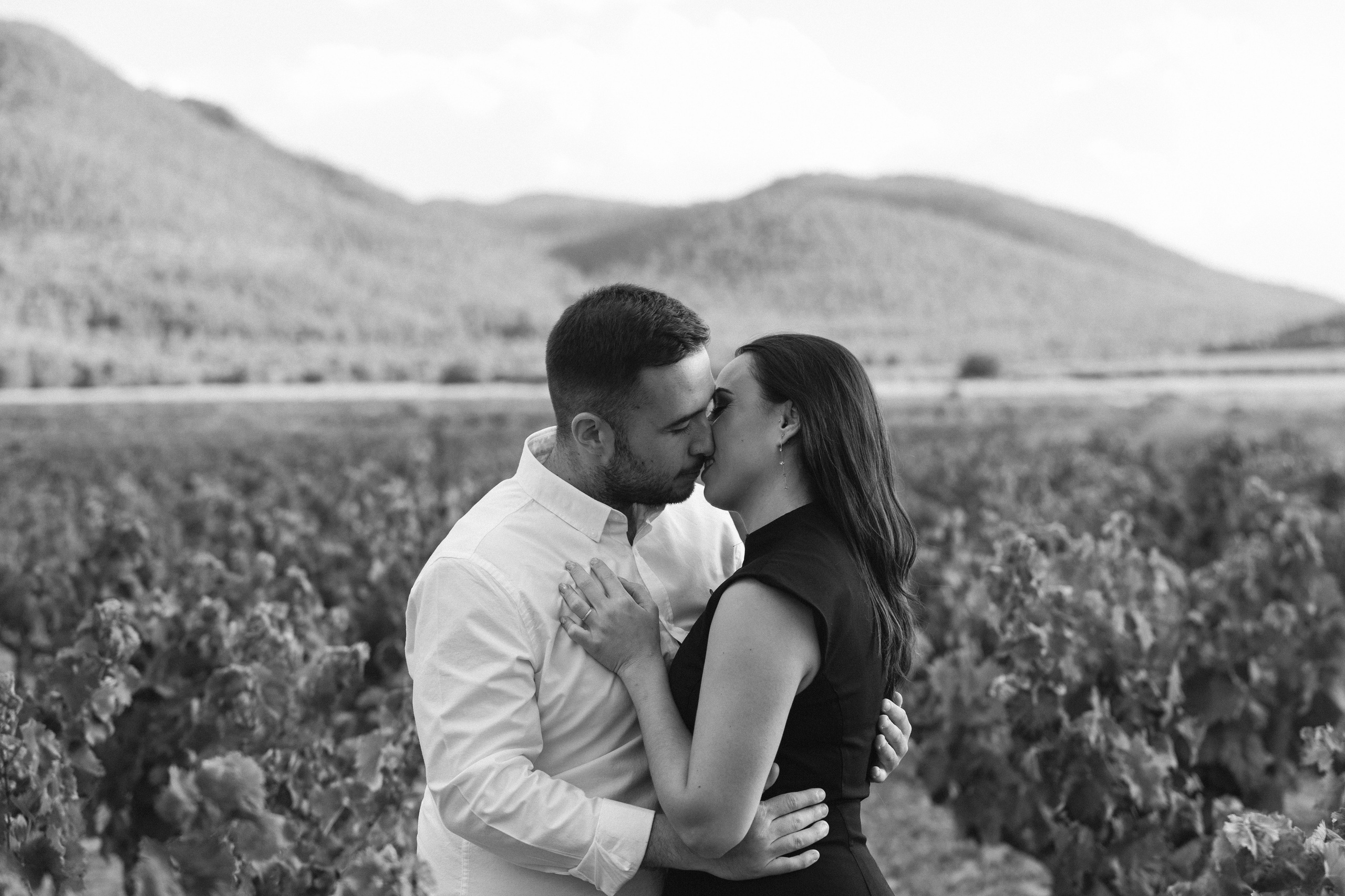Fotos de preboda en una bodega de vino en Bullas
