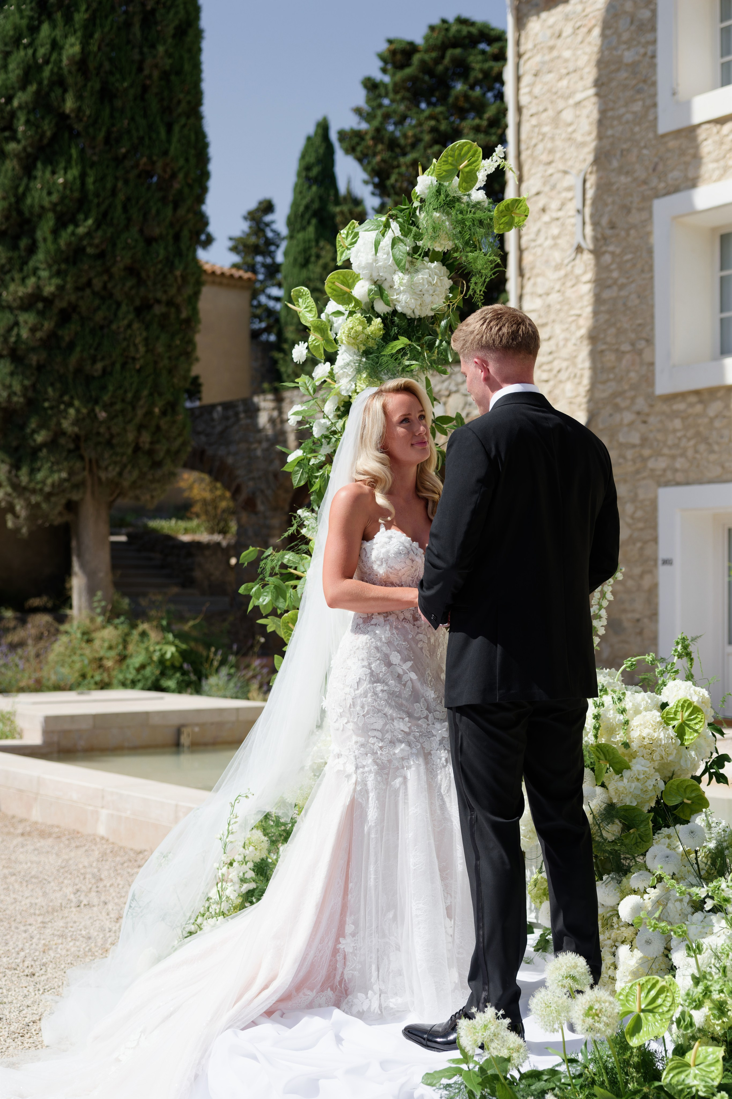 Wedding at Château L’Hospitalet in Narbonne, France. Destination Wedding Photographer — Nikita Burtsev