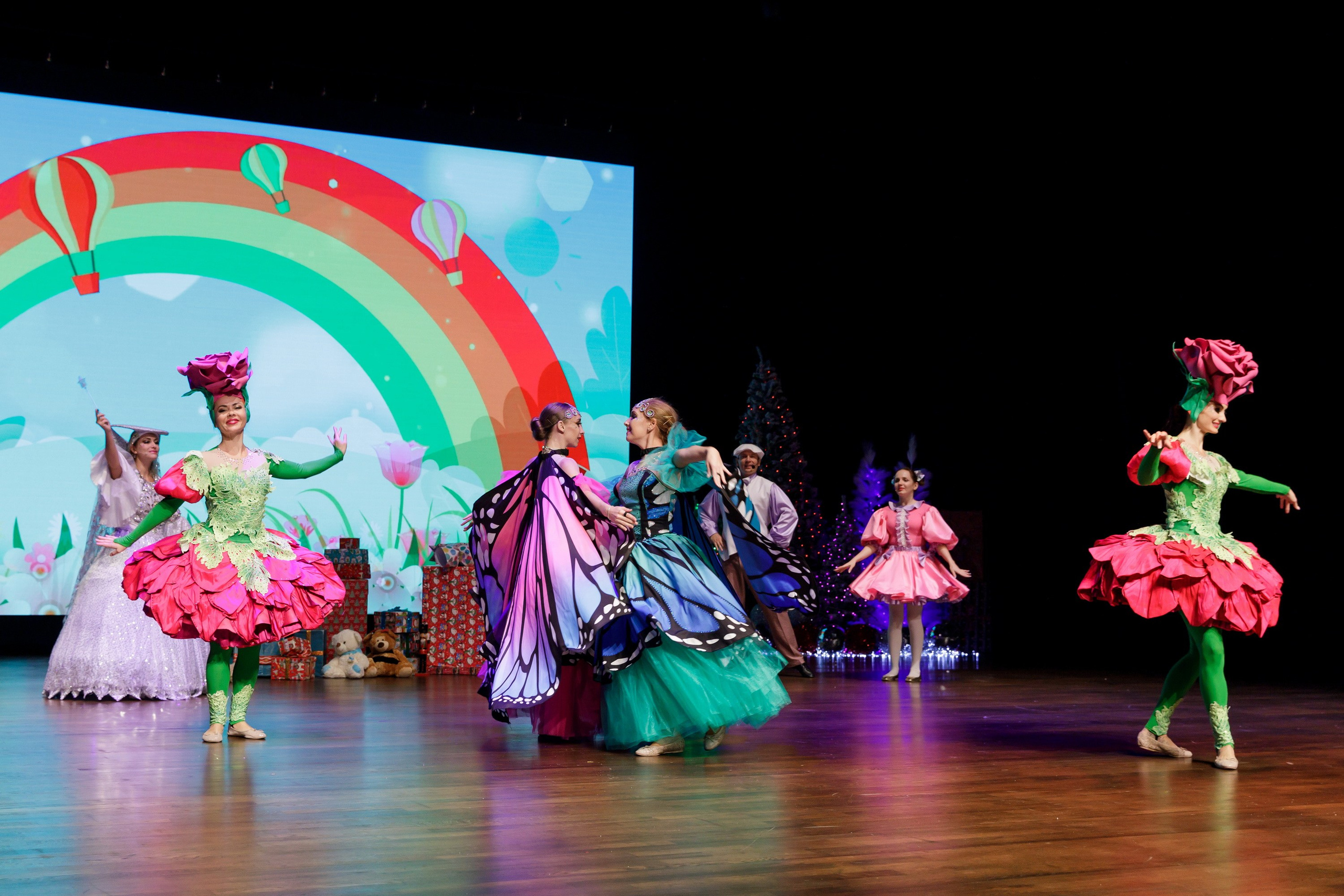 Новогодняя сказка для журнала Русские Эмираты, Дубай 2024. Фотограф Анна Кучерявая | Свадьбы и мероприятия в Дубае