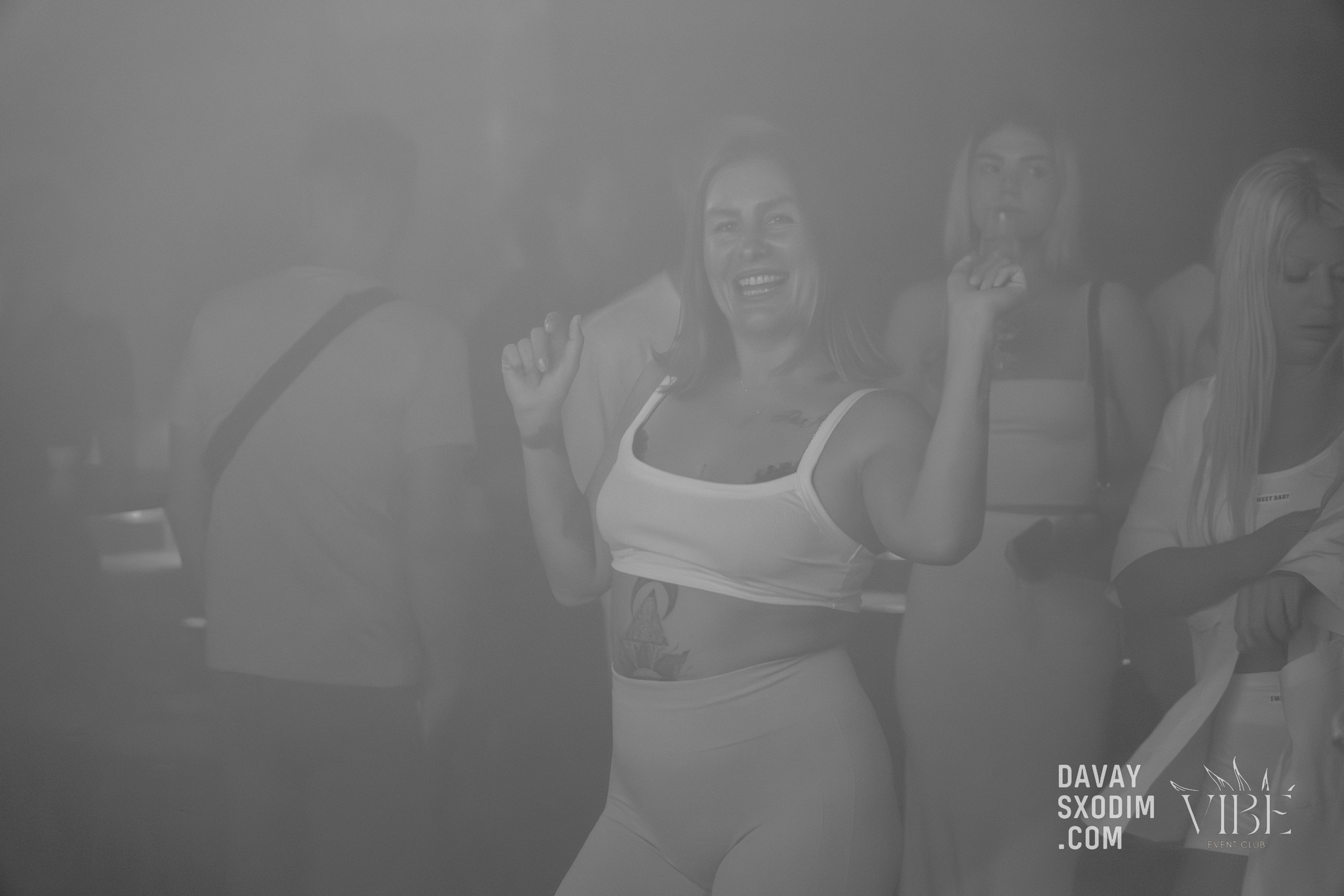 Вечеринка White Out | Фоторепортаж | Видеорепортаж | Афиша | DAVAYSXODIM.com PHUKET. АФИША|ФОТОРЕПОРТАЖИ|ИВЕНТЫ|ПХУКЕТ