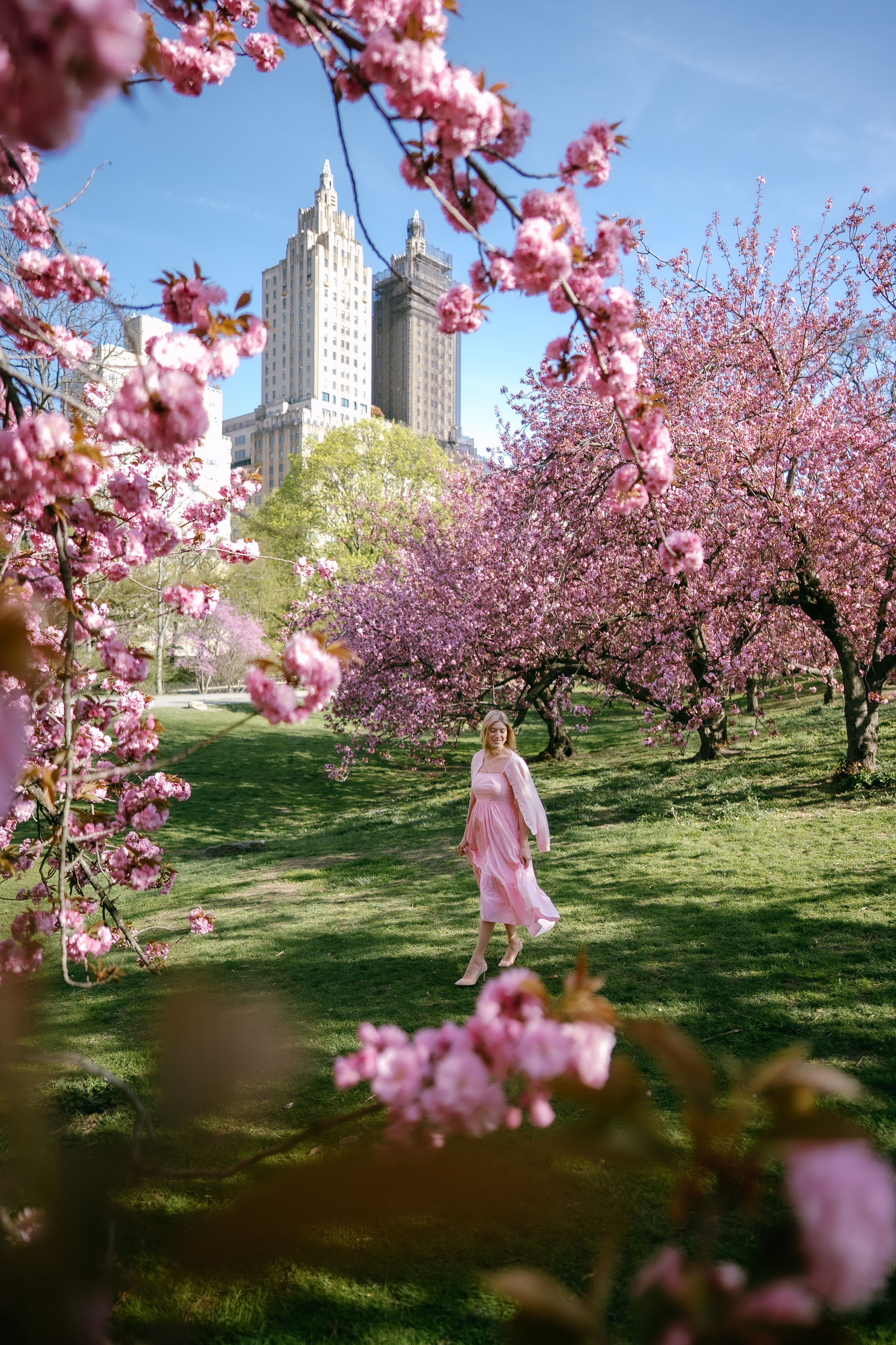 Solo/Headshots. Lev Shevchenko Photography | moodofnewyork This website is dedicated to wedding, couple, family, and portrait photography. I help capture g