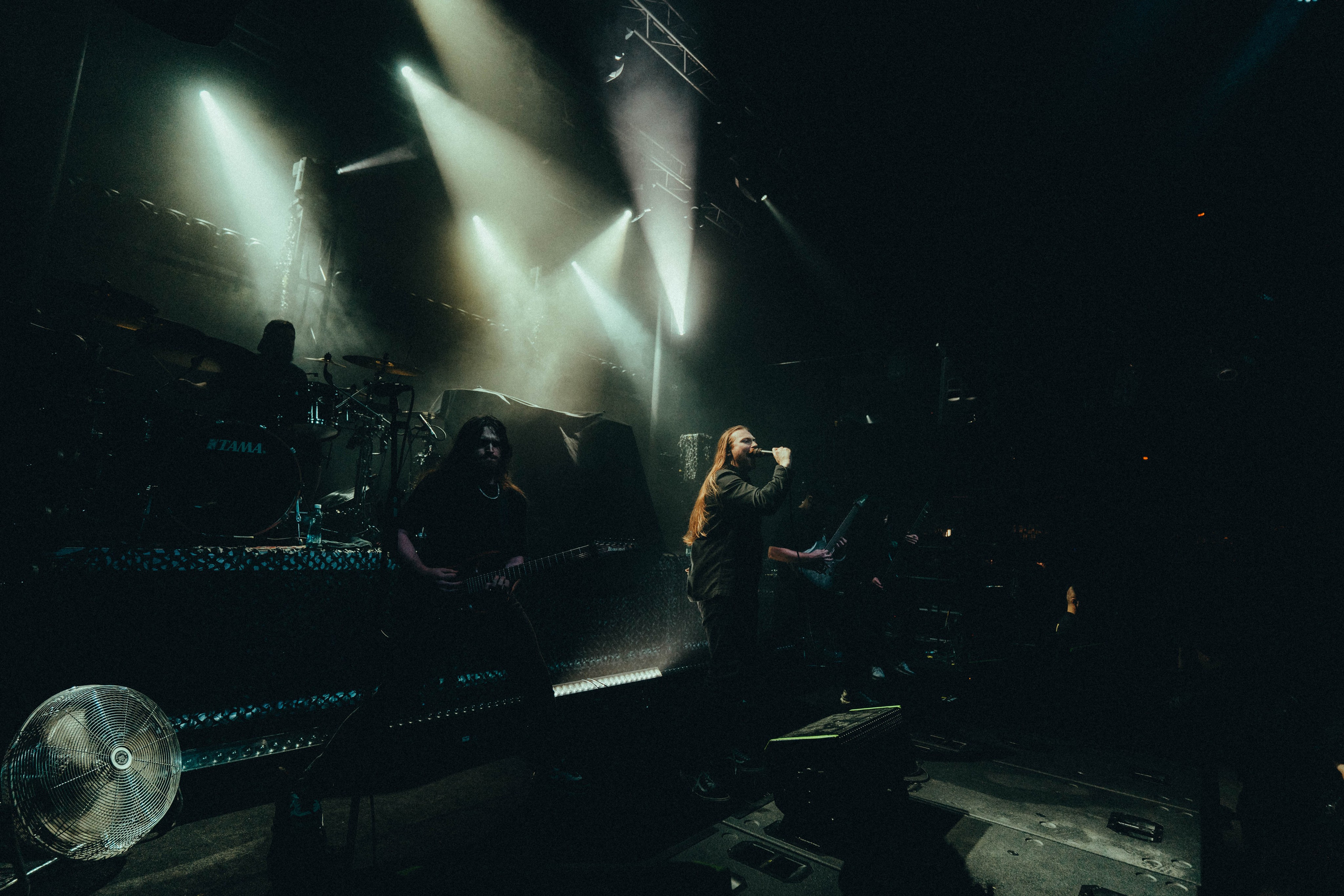 Currents. Concert and portrait photographer in Prague