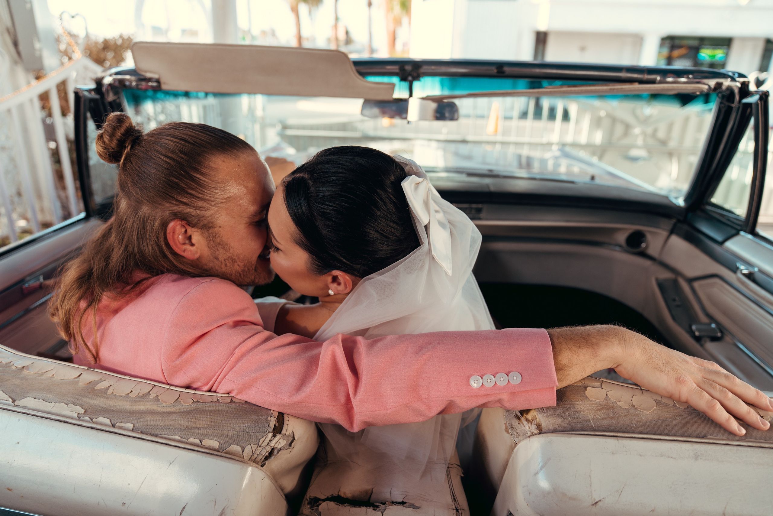 Joey&Afton. Wedding & elopement photographer Viktoriya Kravtsov. Las Vegas