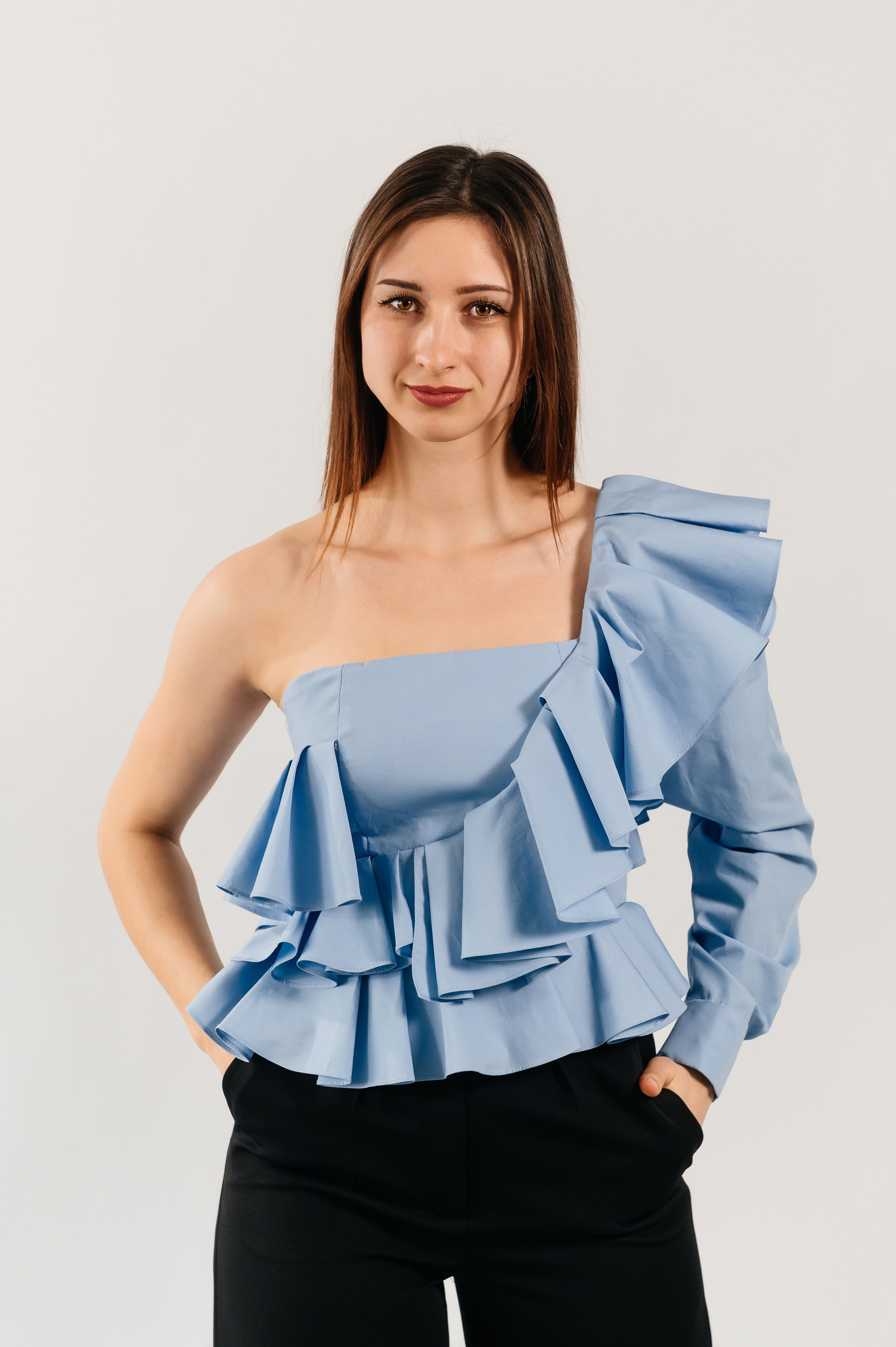 Bluză. Designer vestimentar: elaborarea, proiectarea și confectionare…