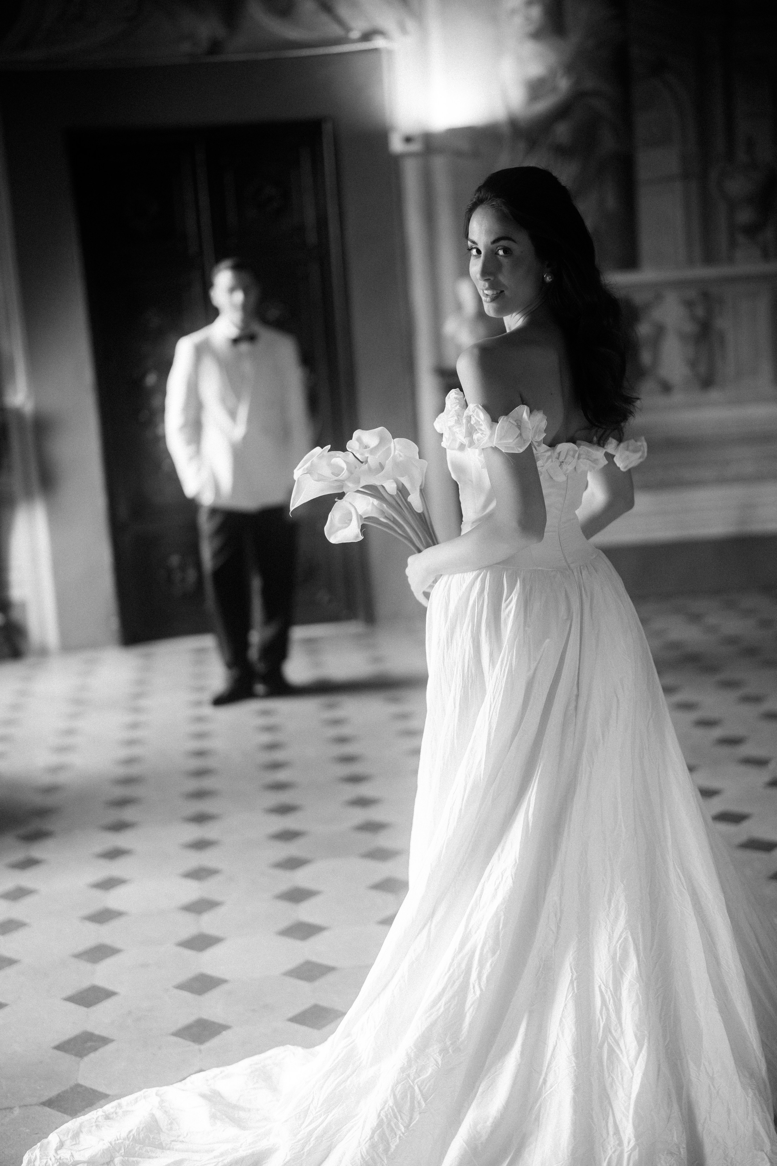 Destination wedding portfolio Europe elegant bride groom photography. Destination Wedding Photographer Alex Pasarelu