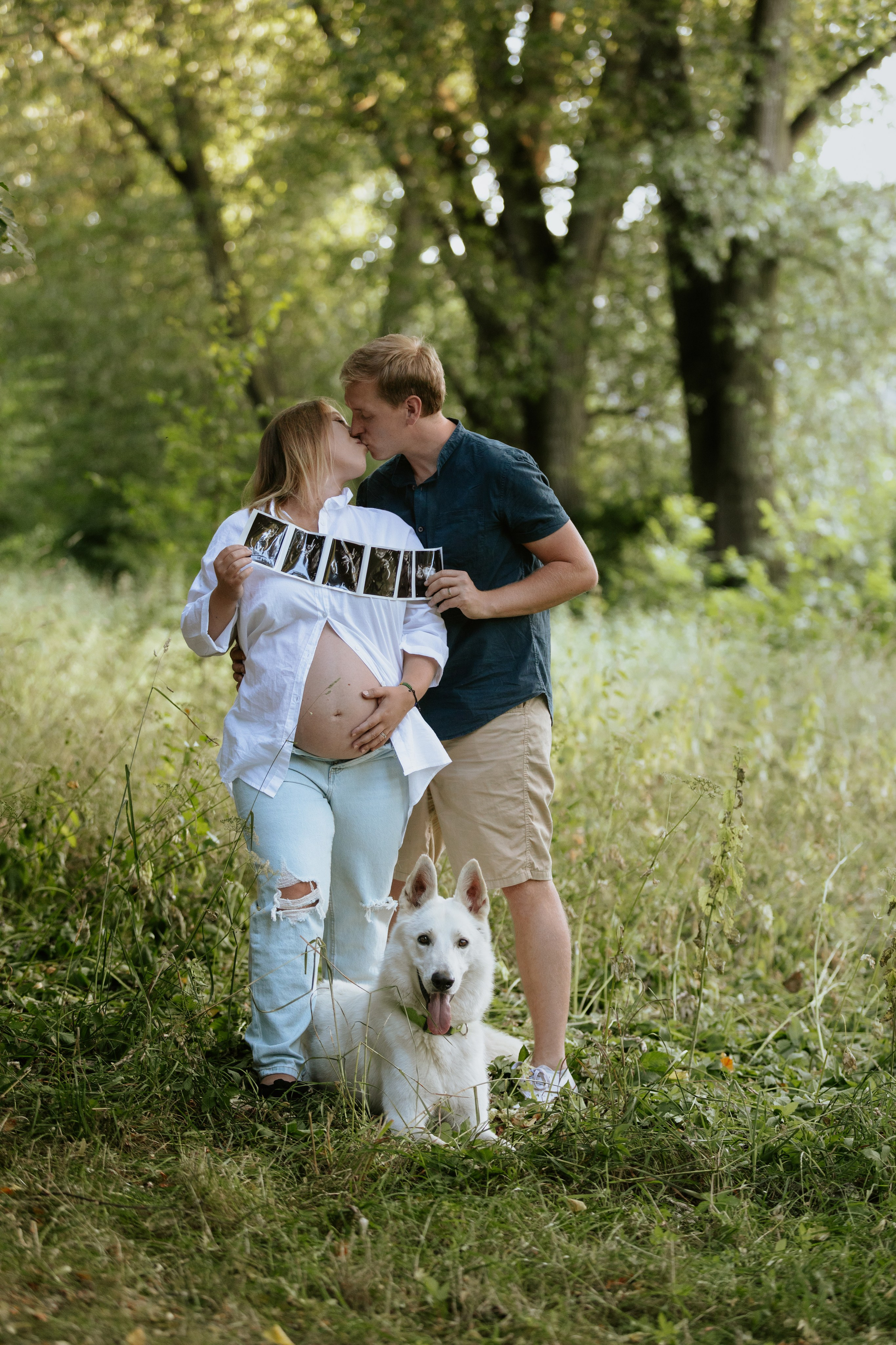PÁRY | RODINY | TĚHU. Brand / Business Photographer & Coach Prague — Dana Lišková
