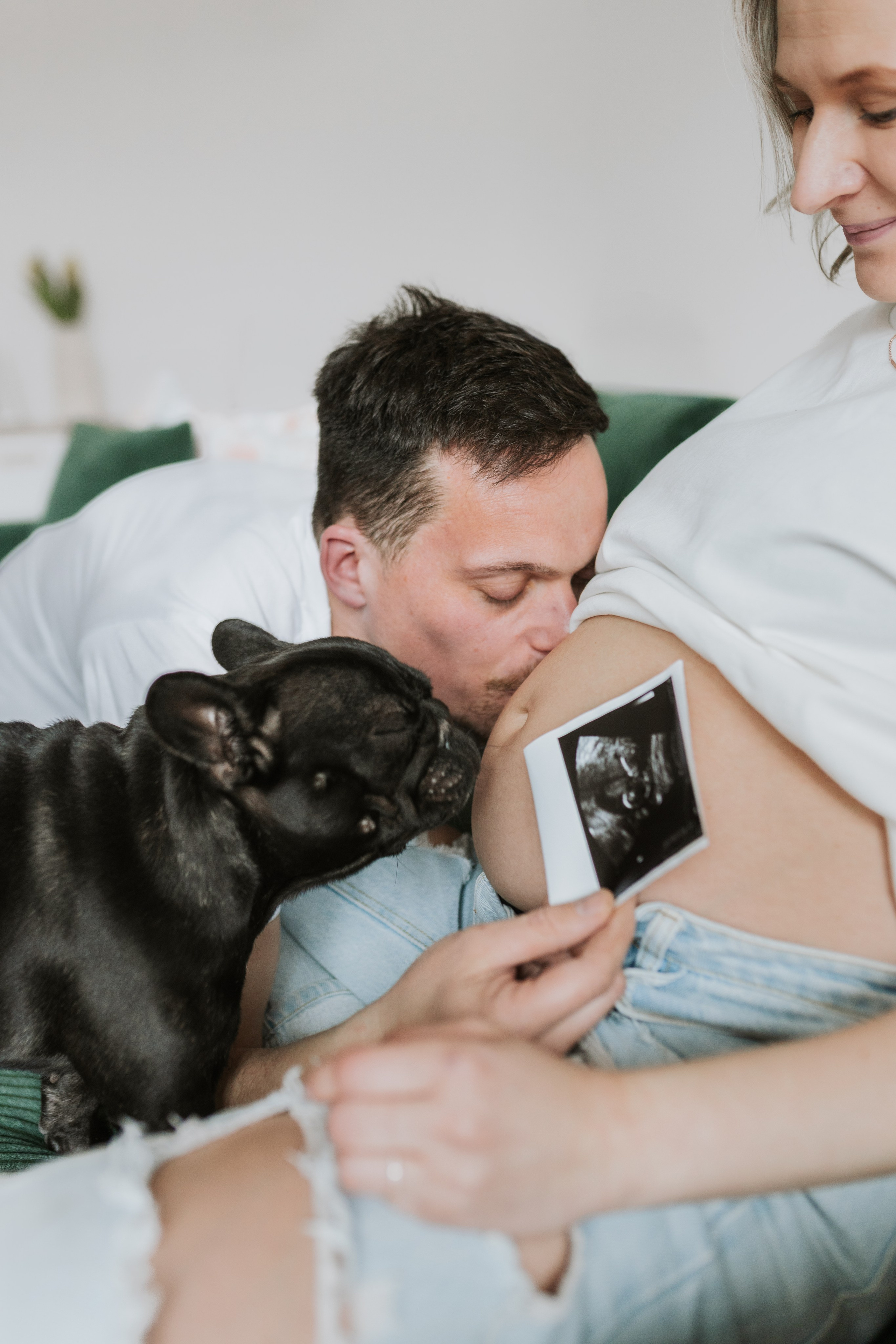 PÁRY | RODINY | TĚHU. Brand / Business Photographer & Coach Prague — Dana Lišková