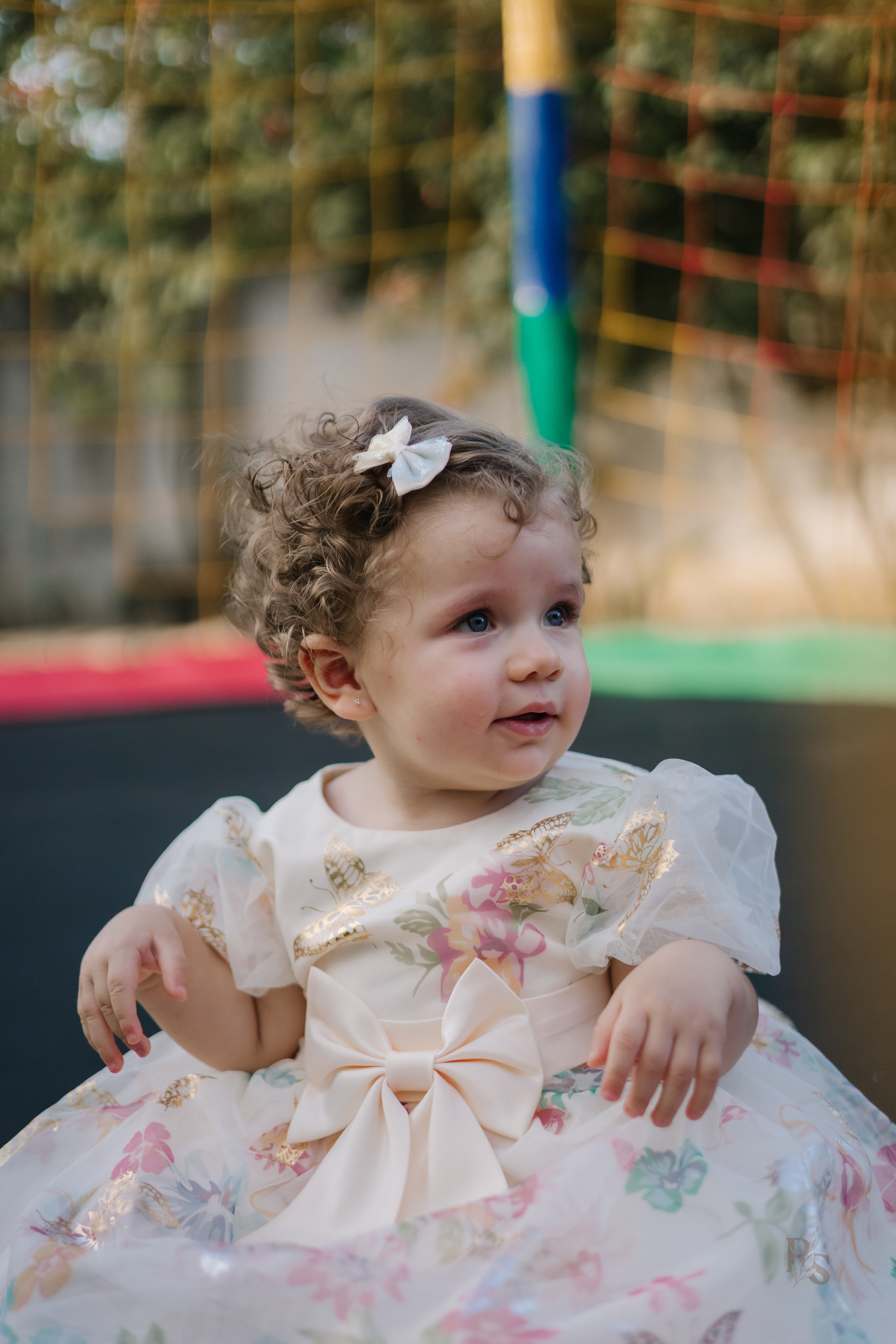 Aurora — 1 ano. Fotógrafo Richard Silvestre — Casamentos na Bahia