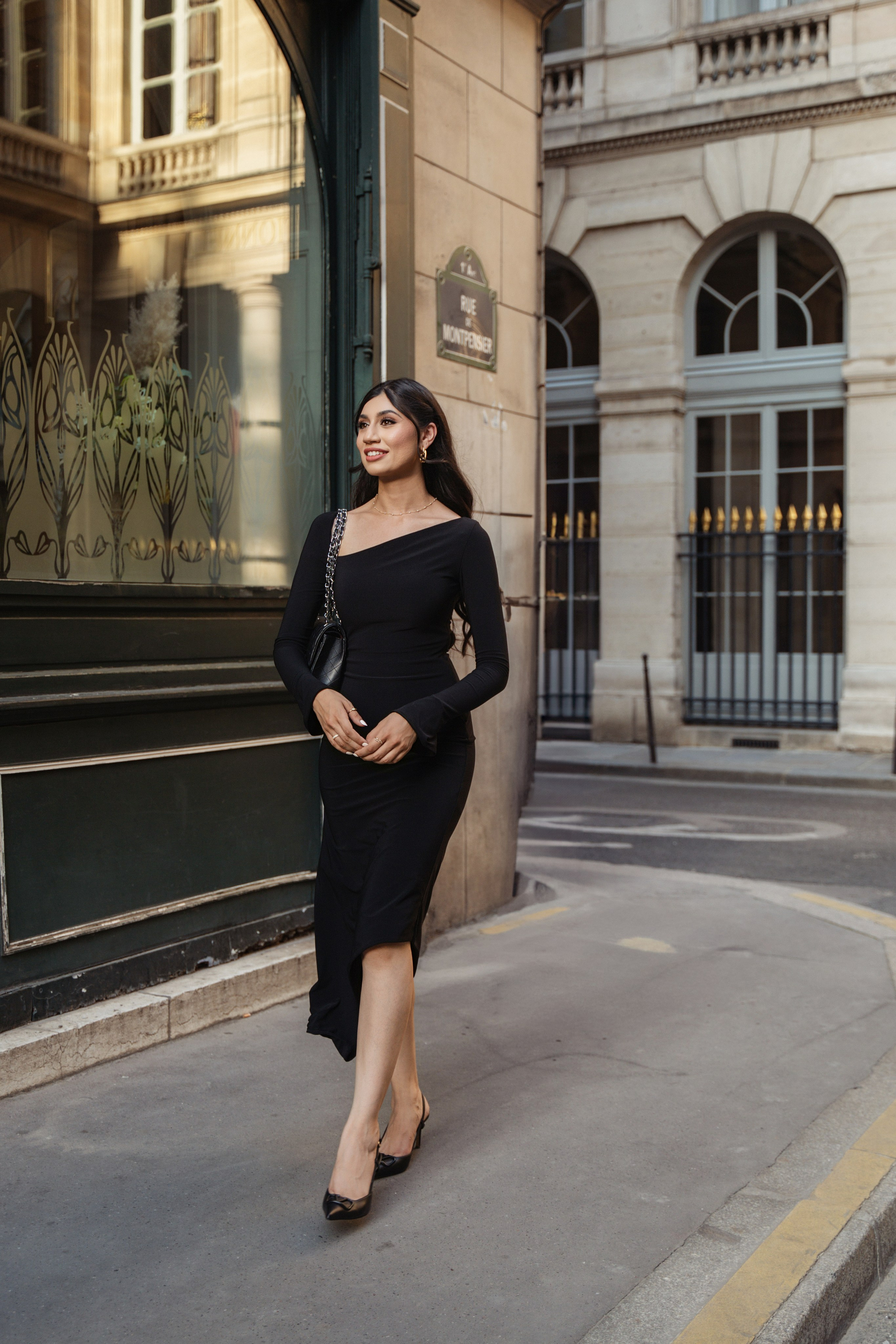Naila (4 hours). Photographer in Paris|Solo and groups, portraits & content, couples photo-shoot in Paris at the best locations