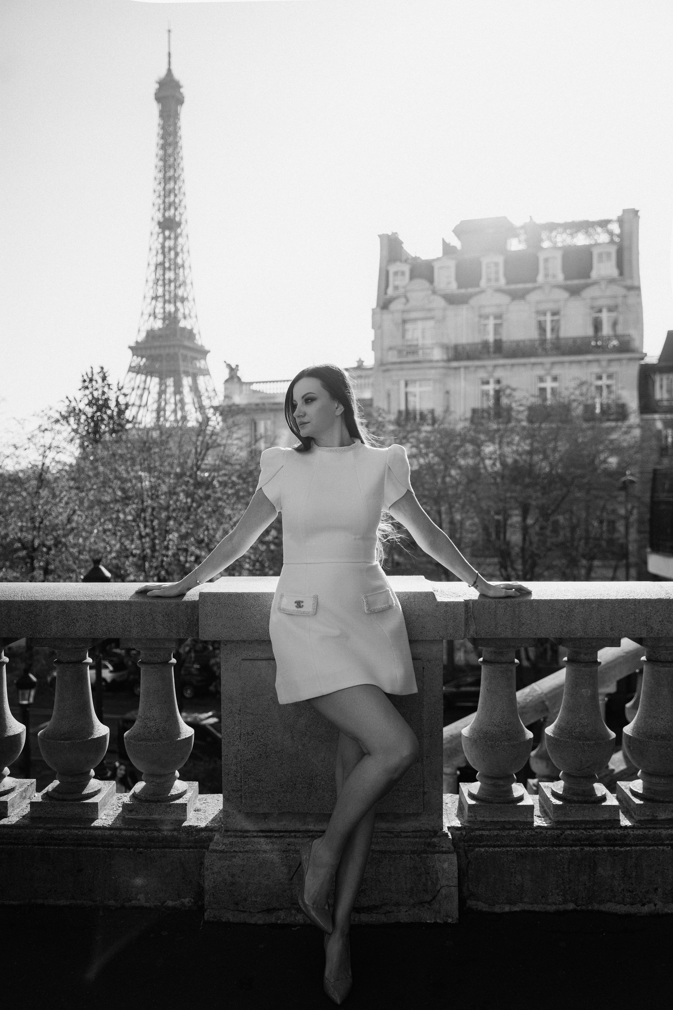 Marijana (1 hour). Photographer in Paris|Solo and groups, portraits & content, couples photo-shoot in Paris at the best locations