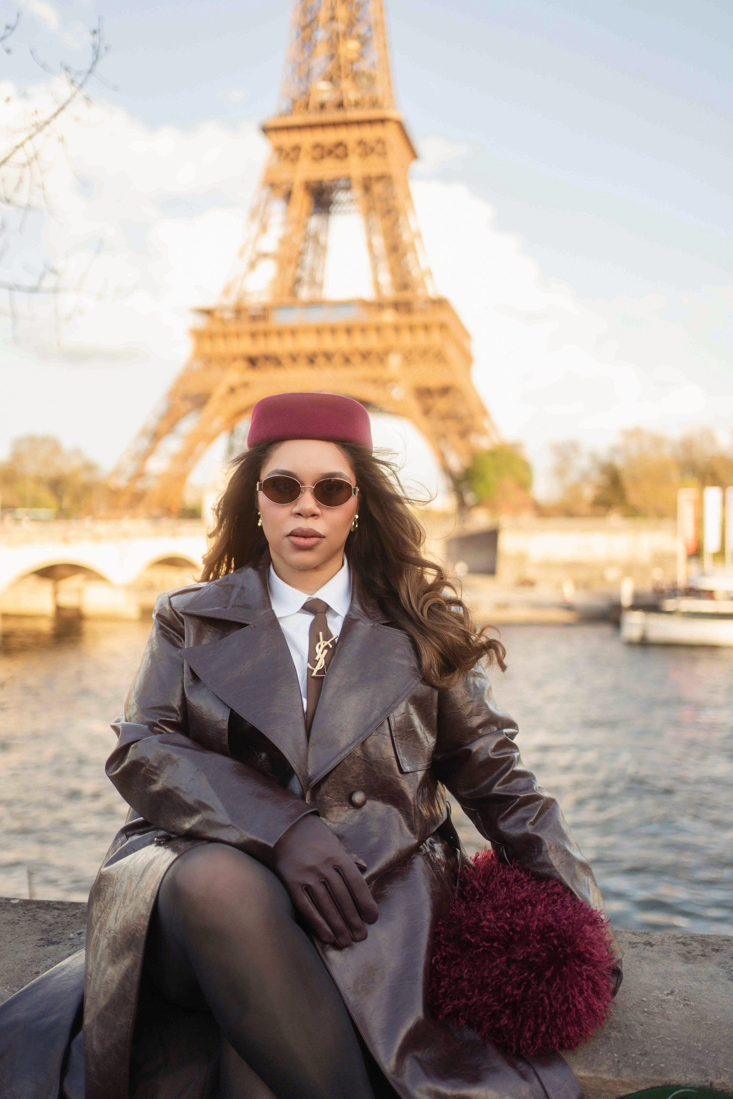 Miriana (1 hour). Photographer in Paris|Solo and groups, portraits & content, couples photo-shoot in Paris at the best locations