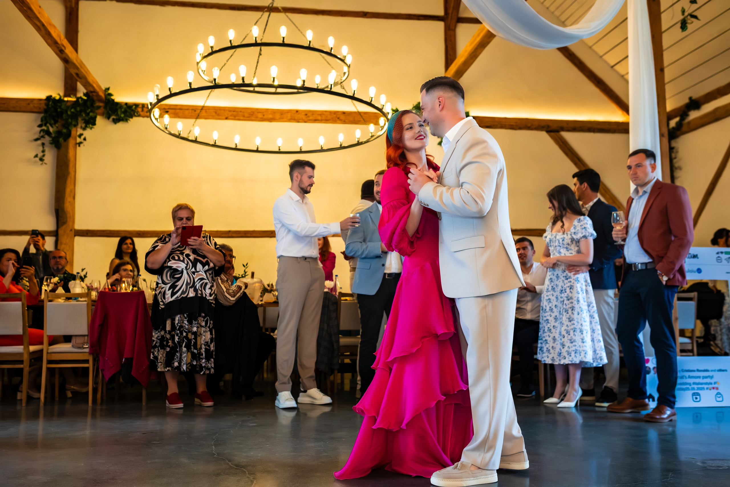 Petrecere Raluca si Paul. Ionut Brehuescu — Fotograf