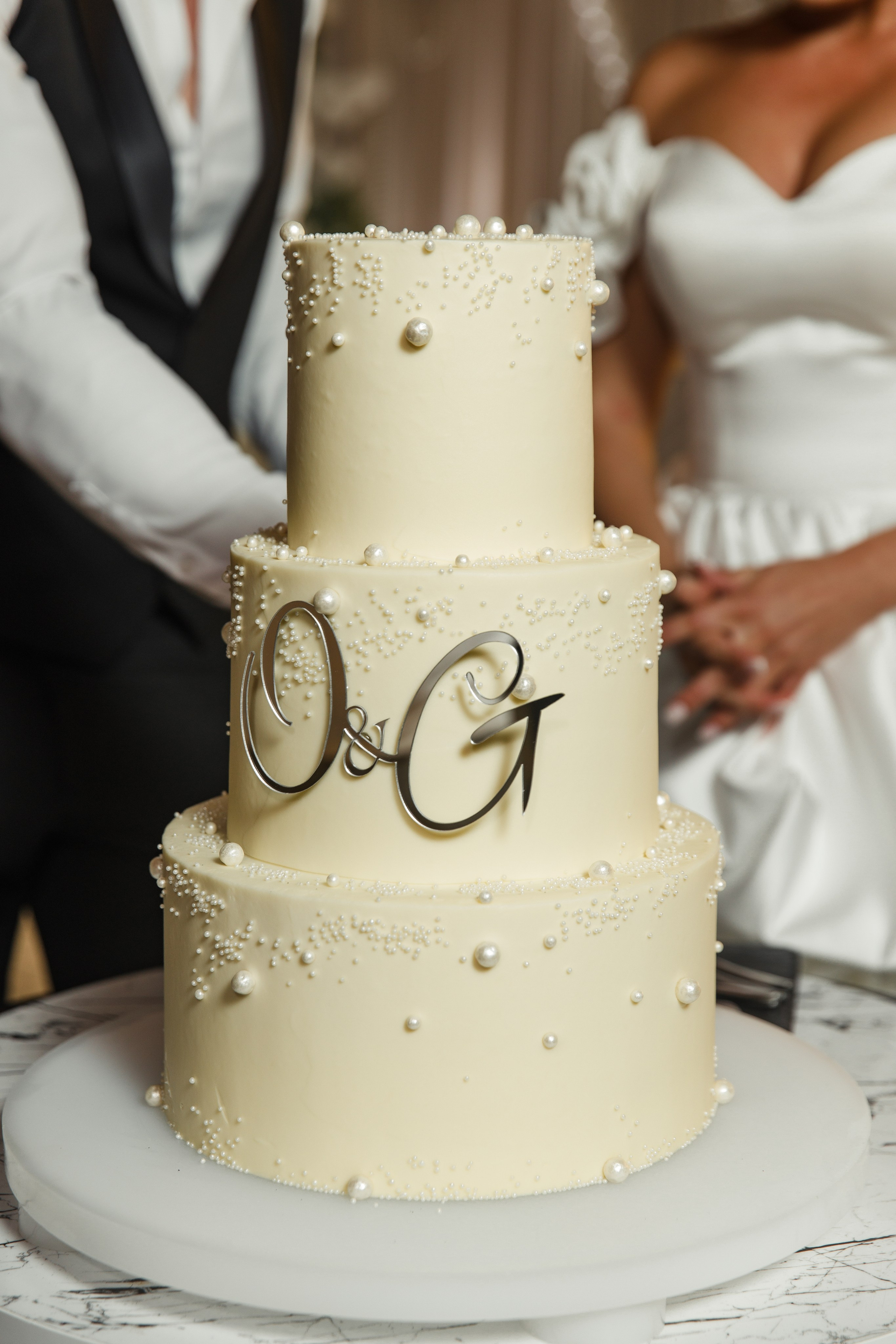 O & G. BUREA PRODUCTION