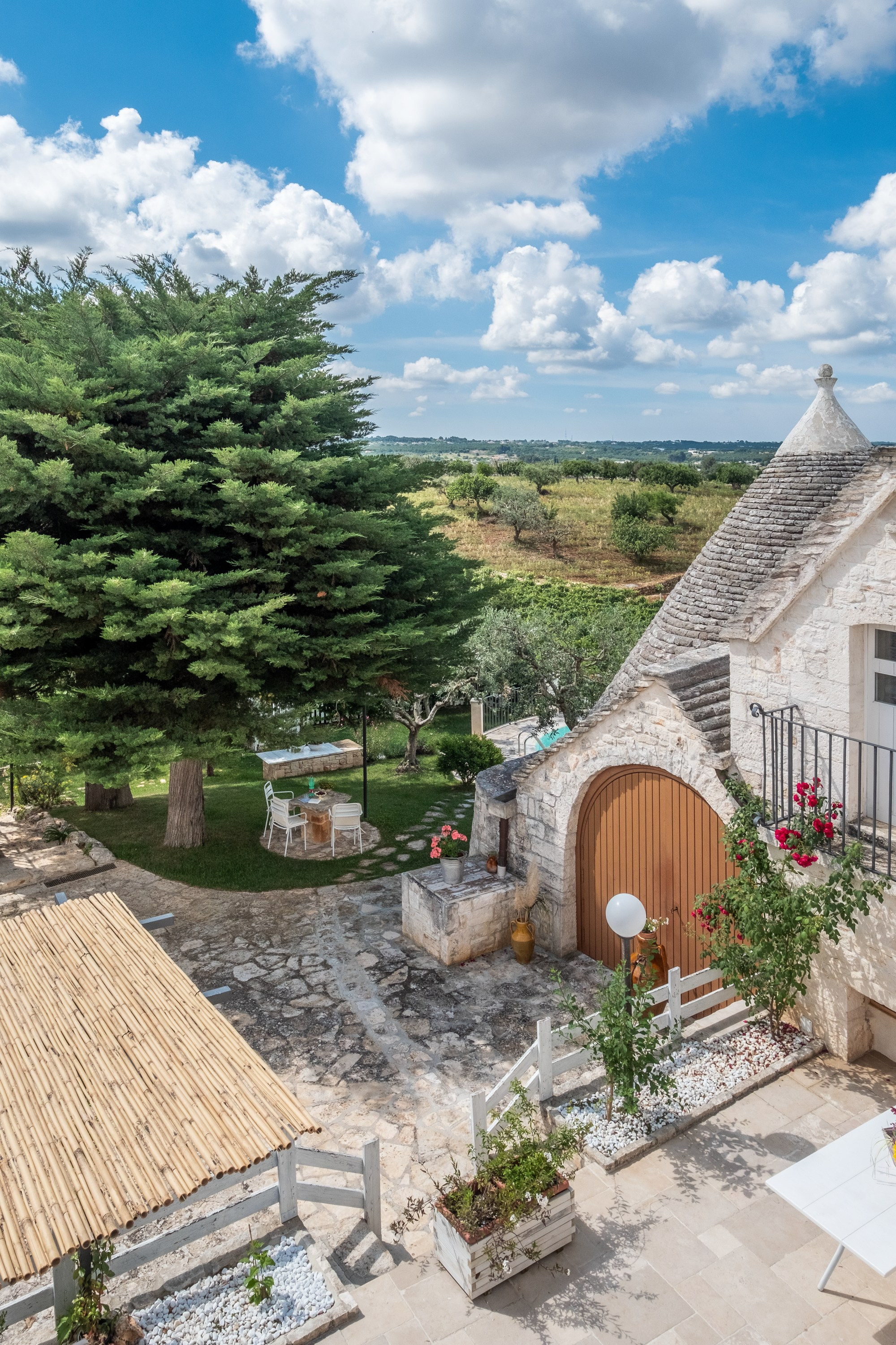 Amazing view of a B&B in the Cisternino countryside (Valle D'Itria, Martina Franca, Apulia, Alberobello, Cisternino, Ostuni, Polignano, Apulia)