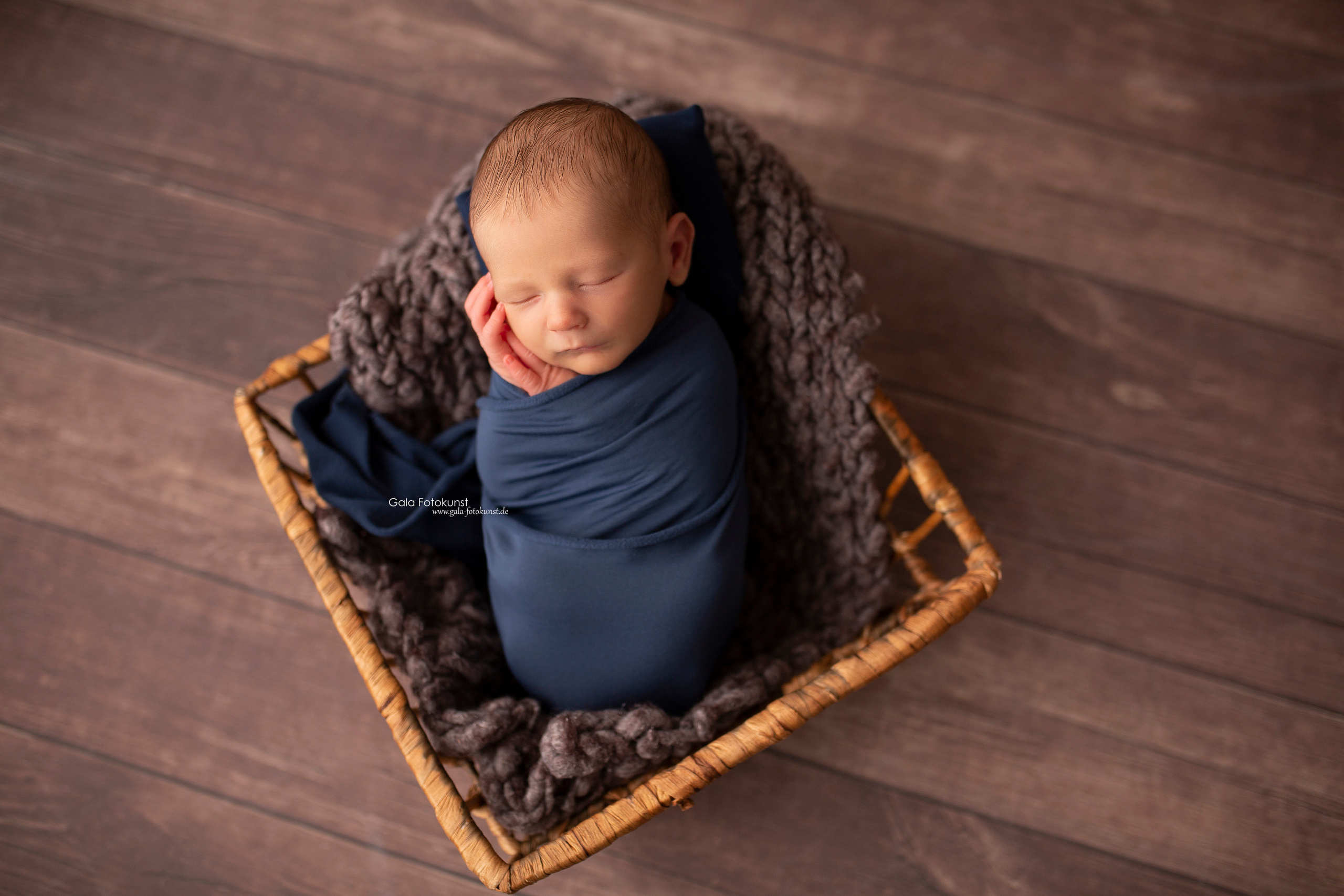 Neugeborene. Neugeborenen, Familien, Geschwister Fotografin aus Delmenhorst