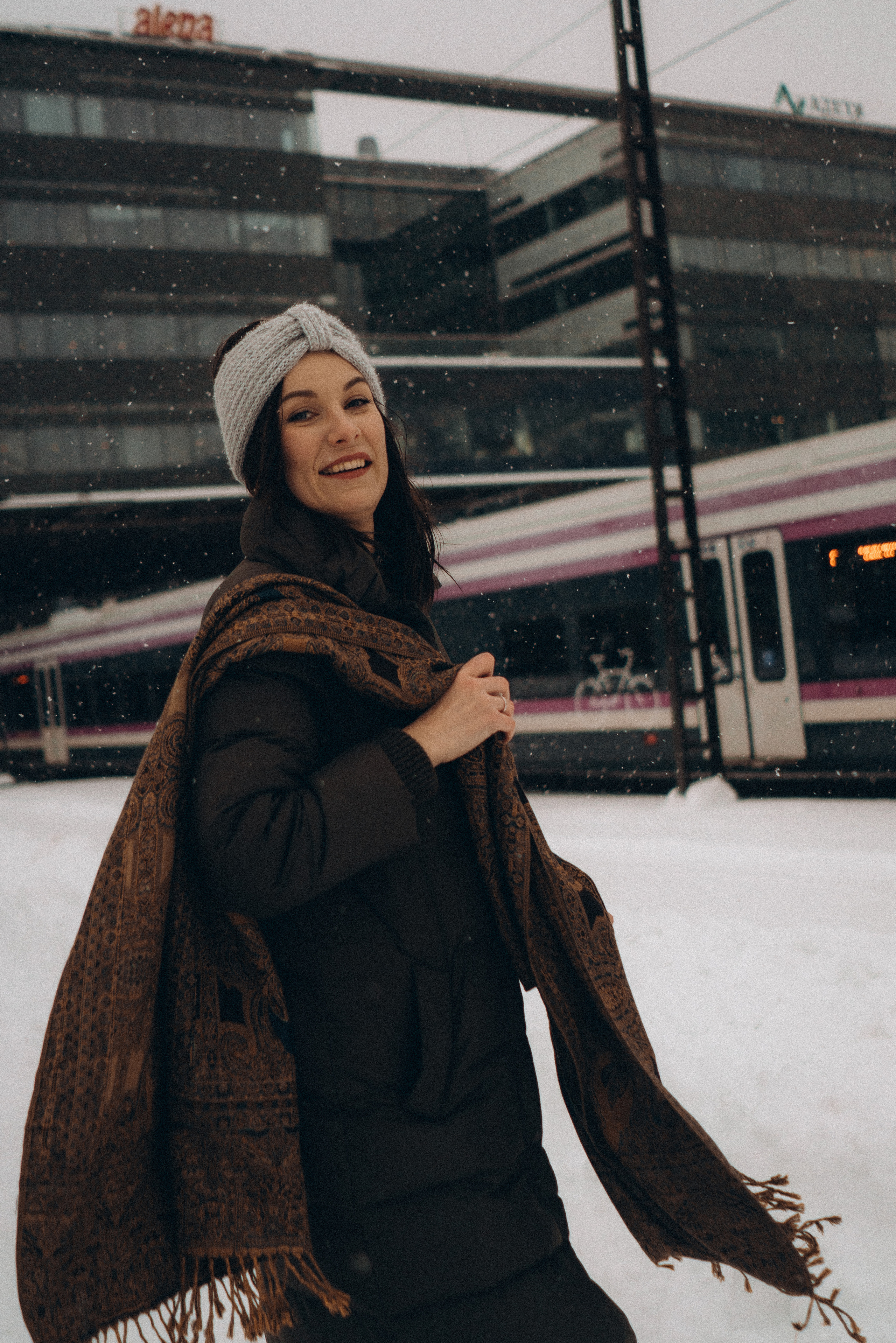 Ksenia. Wedding and potrait photographer in Helsinki Vickan O