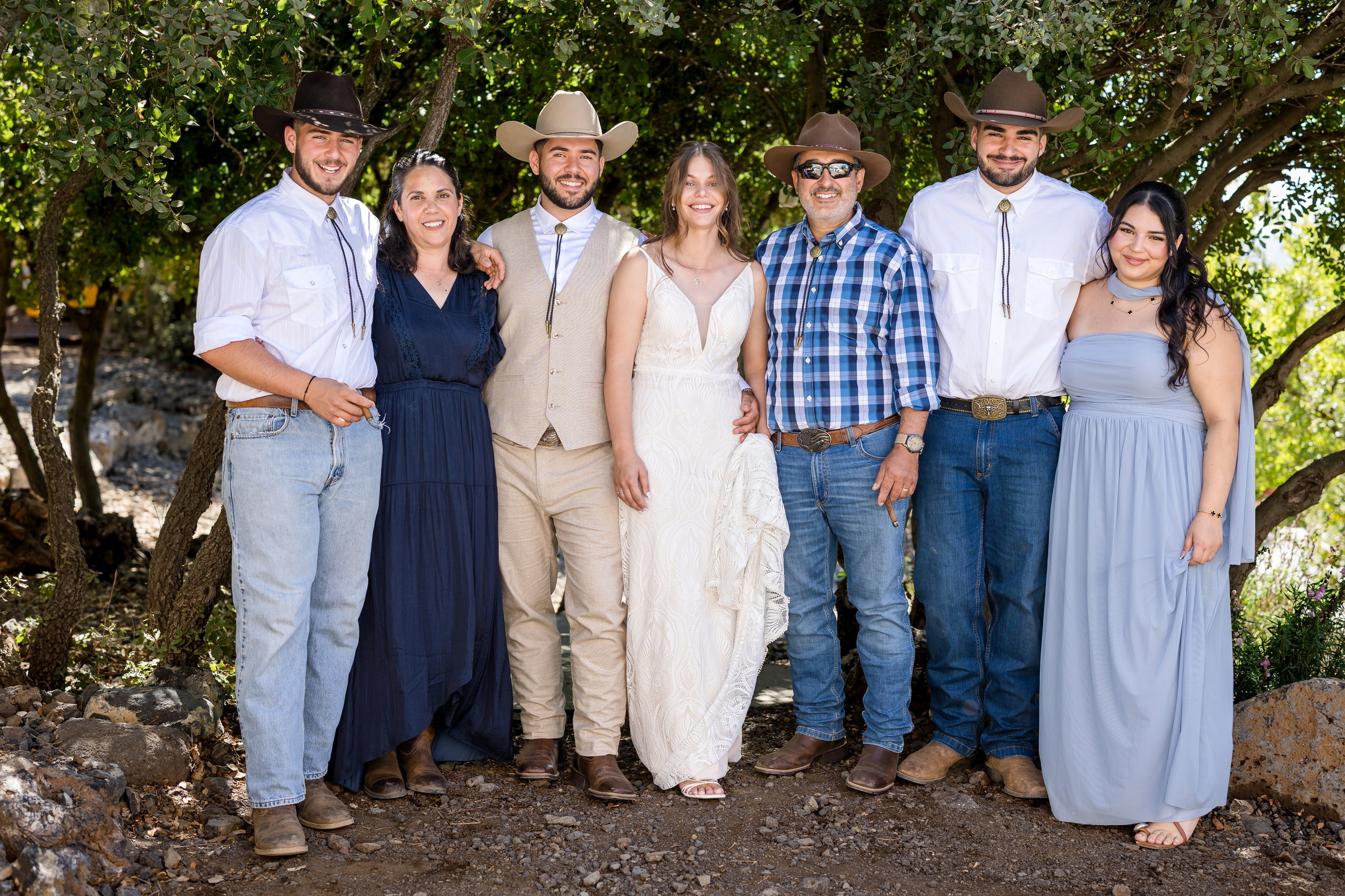 Eden & Raz. AMIR BUCHNIK PHOTOGRAPHER