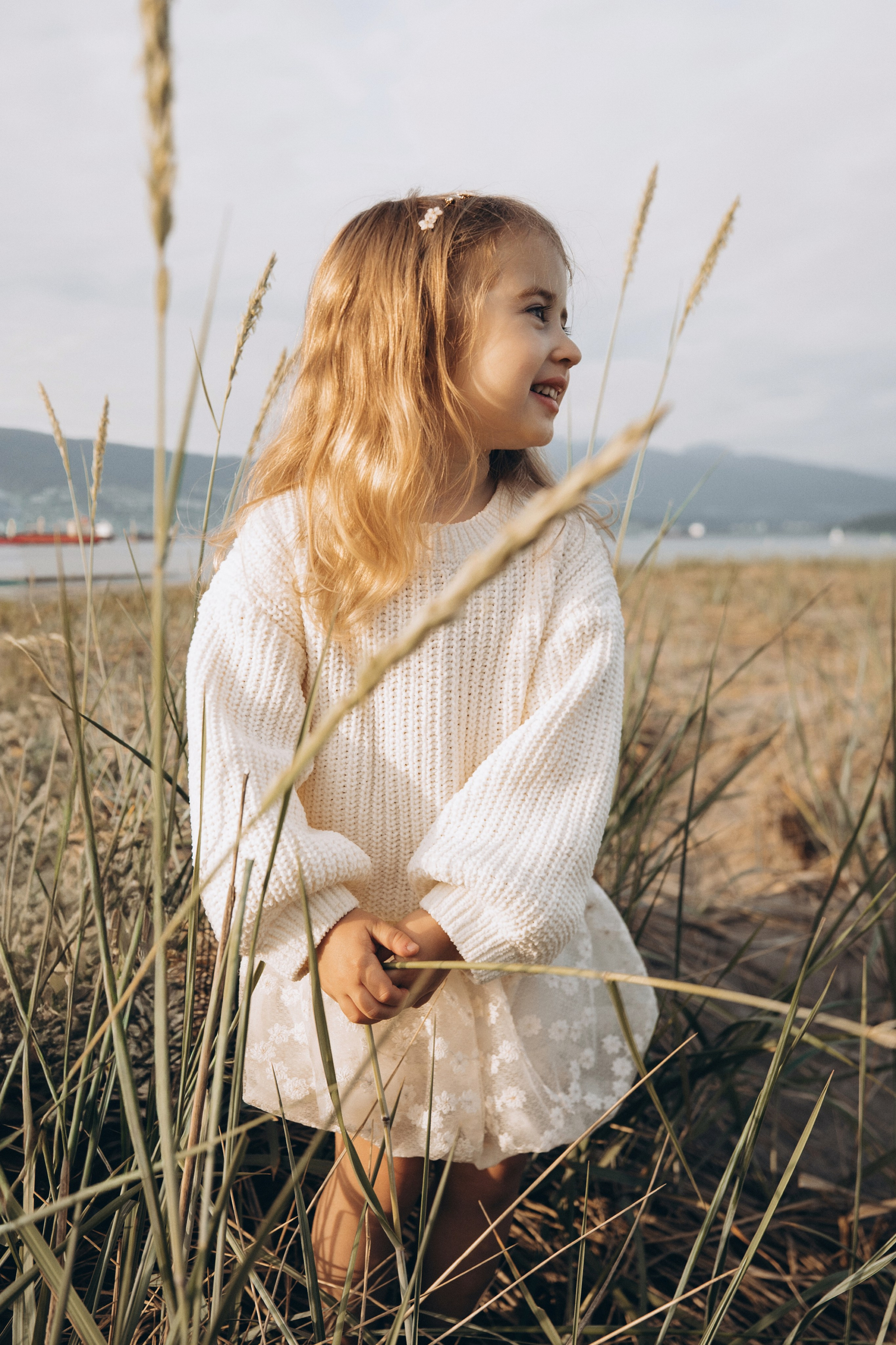Mia & Anna. Vancouver Photographer | Catherine Vashchenko