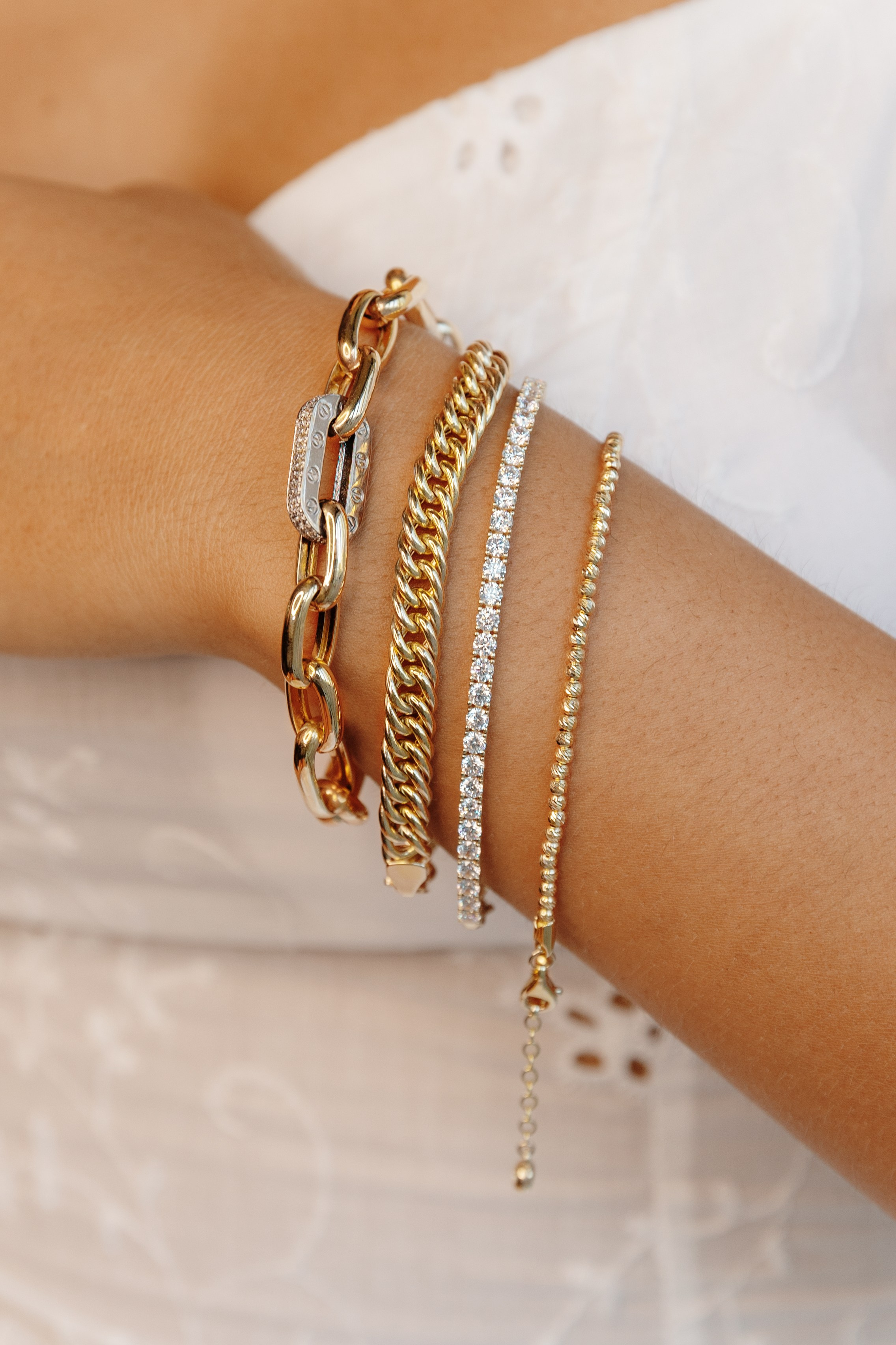 JEWELLERY. International Photographer