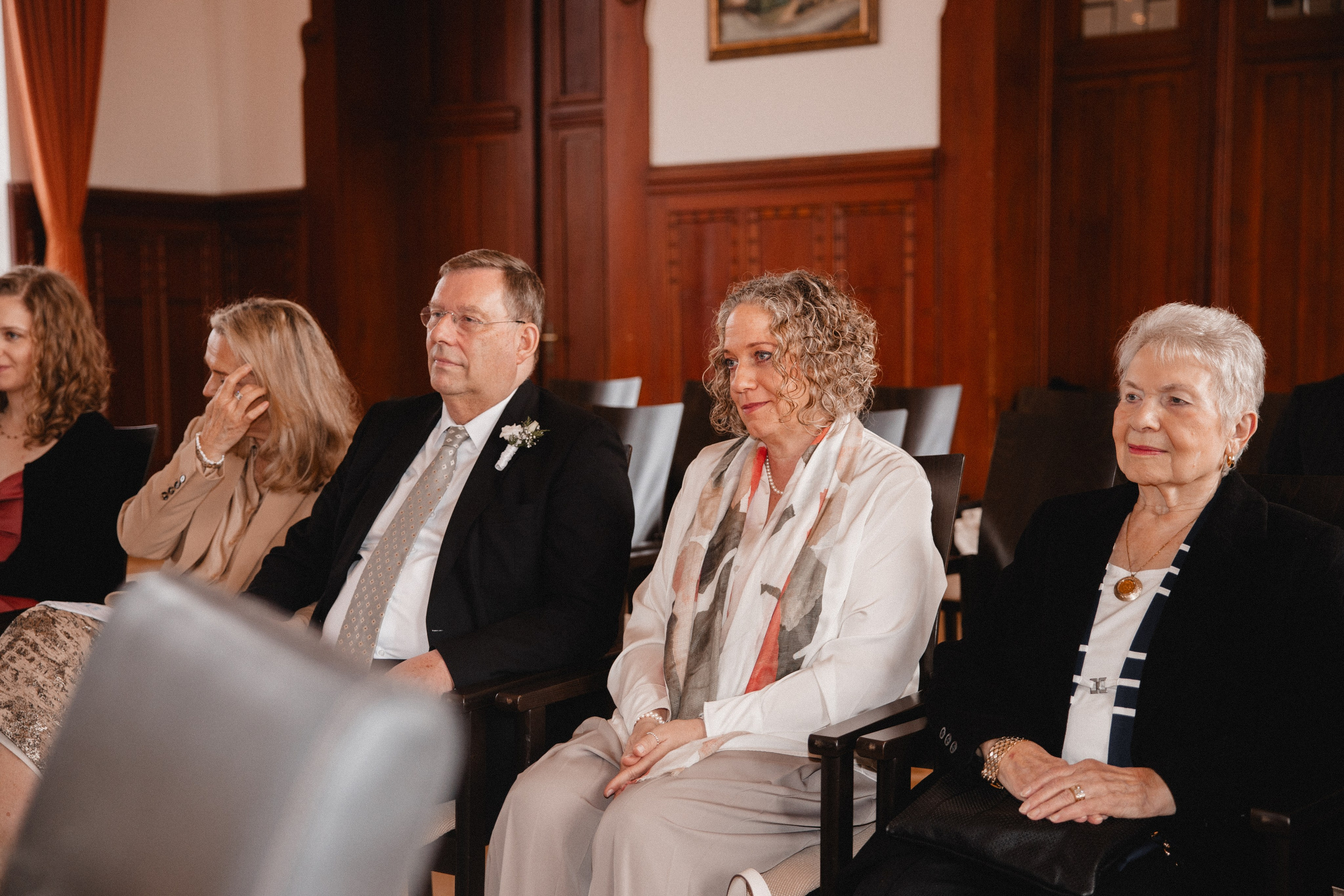 Louisa & Niklas | Schlosshotel Hugenpoet. Photographer in Bochum Dolia Halyna