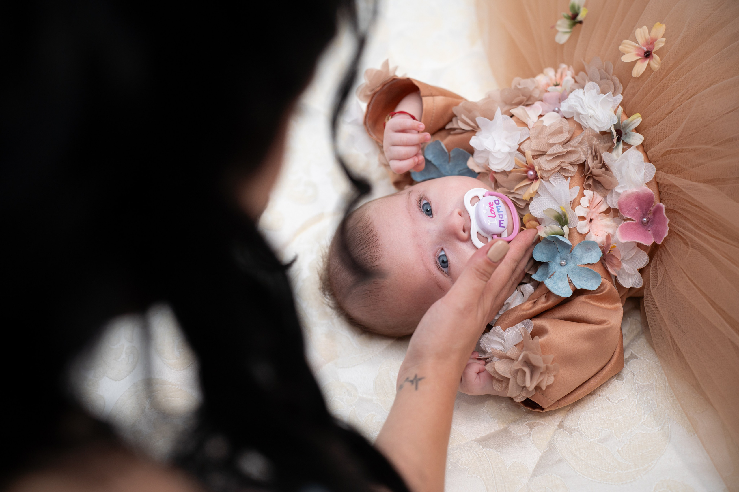 BOTEZ - PRIMUL ZÂMBET