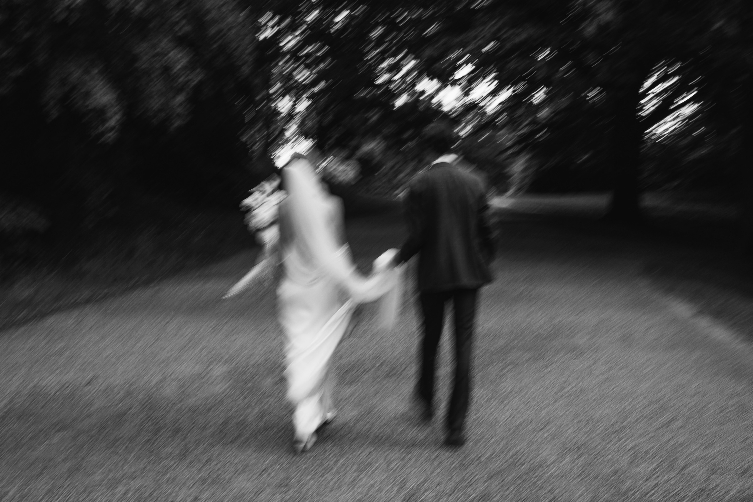 Wedding videographer Kassel – romantic couple shoot in nature