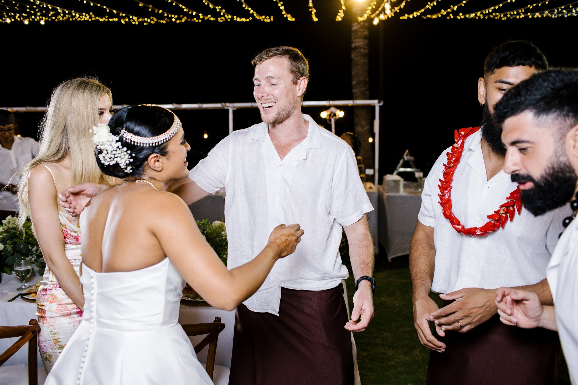 Big funny wedding with guests in paradise Bali island. Get.it.feel — Aesthetic Photography and Videography